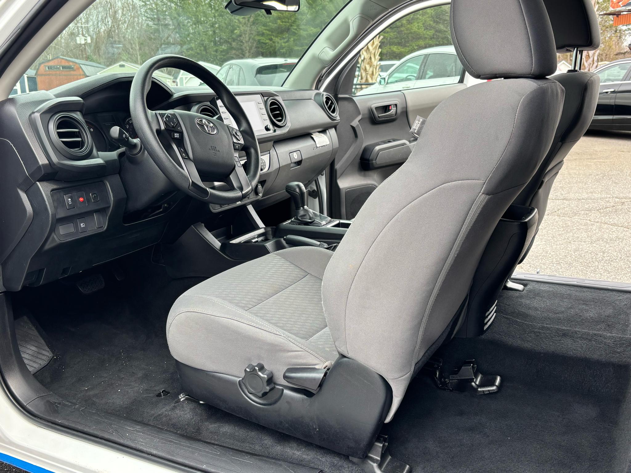 Toyota Tacoma 2WD SR5 Access Cab 6' Bed I4 AT (Natl) 2023