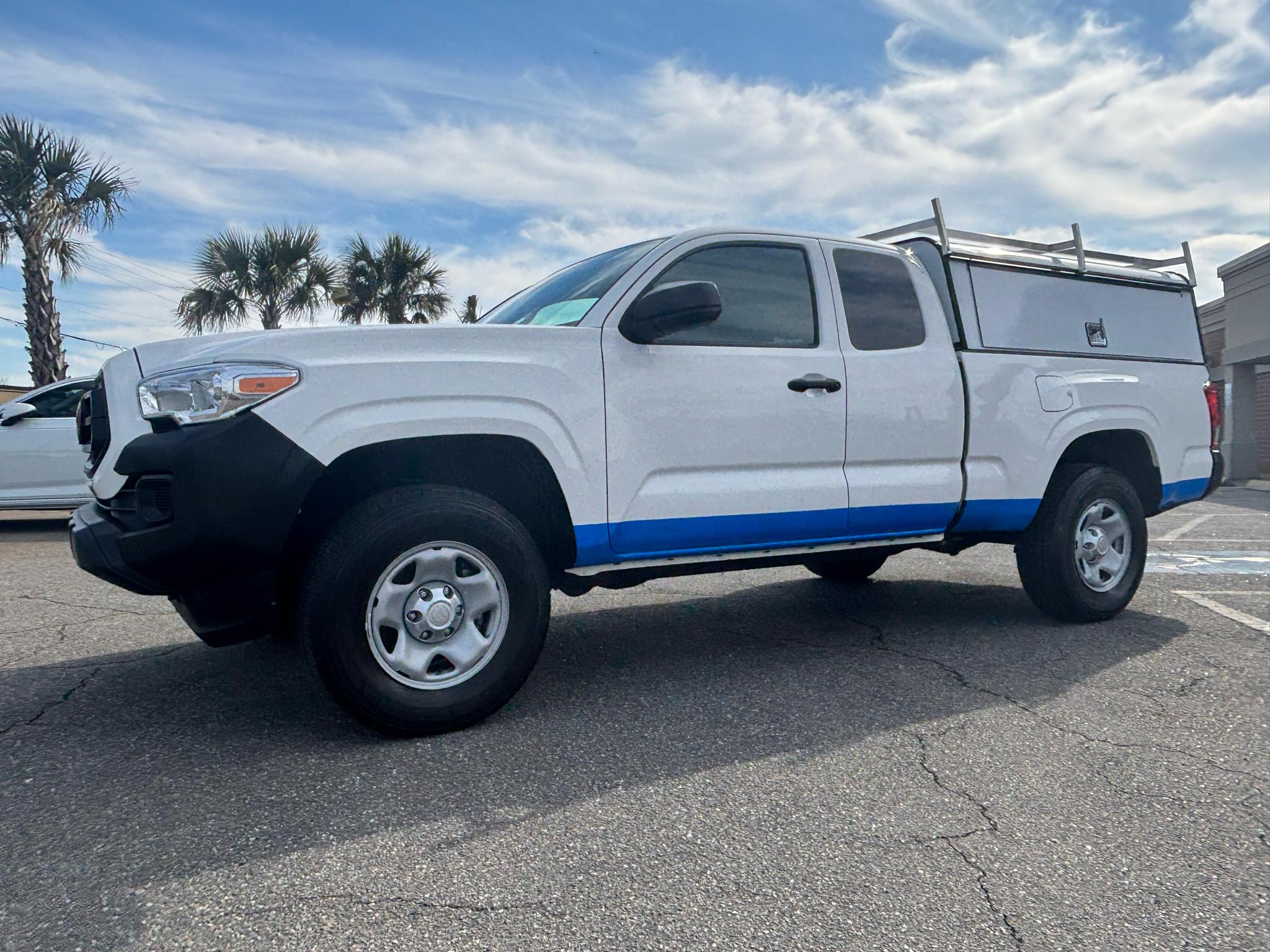 Toyota Tacoma 2WD SR5 Access Cab 6' Bed I4 AT (Natl) 2023