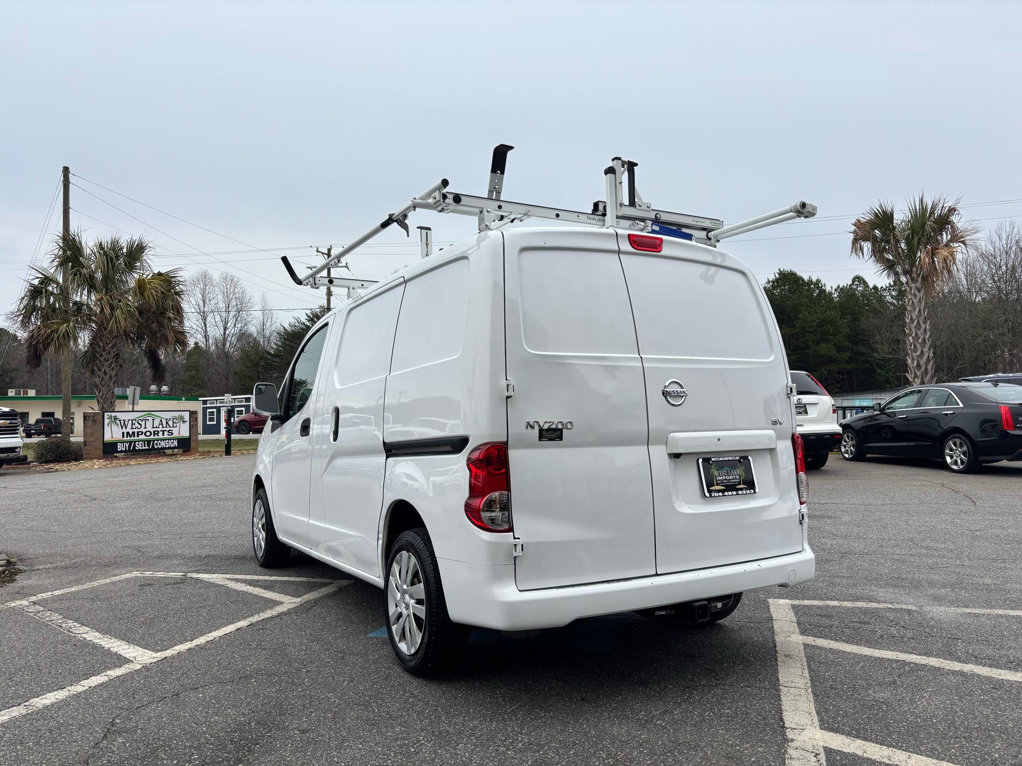 Nissan NV200 Compact Cargo I4 SV 2017