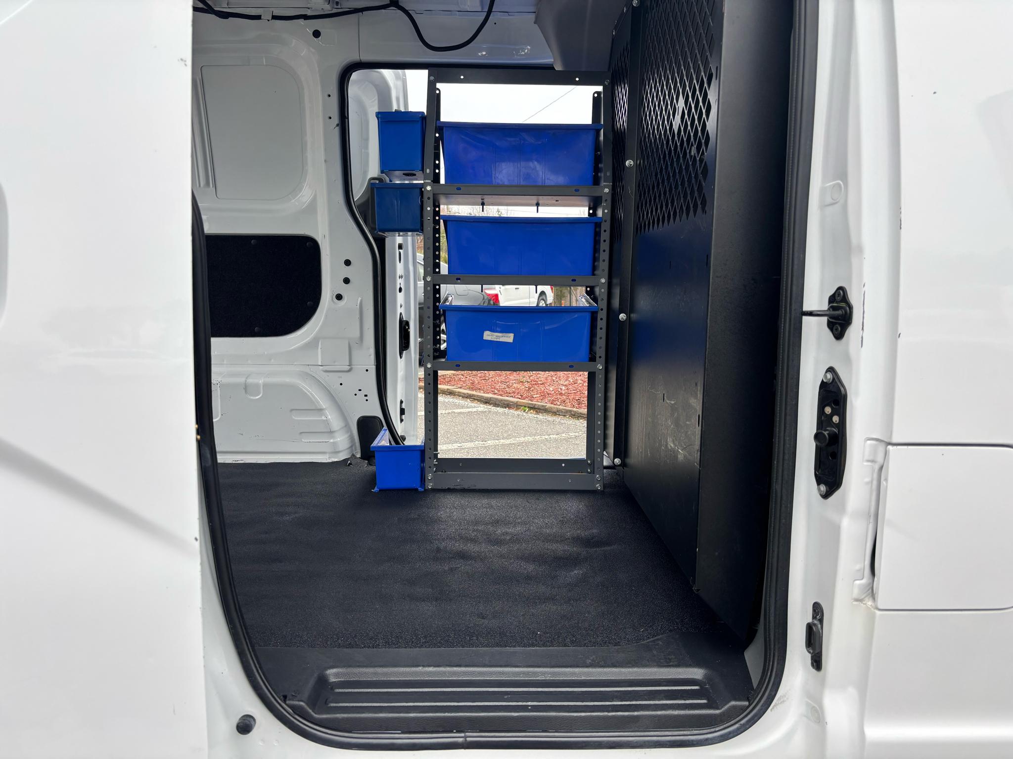 Nissan NV200 Compact Cargo I4 SV 2017