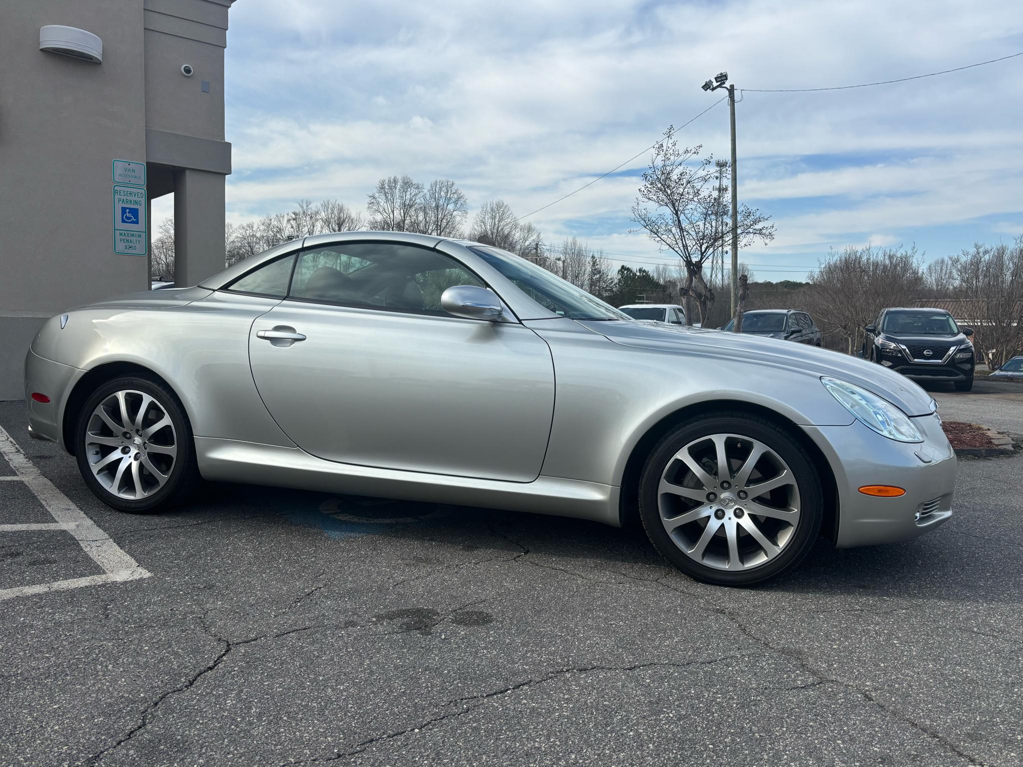 Lexus SC 430 2dr Convertible 2002