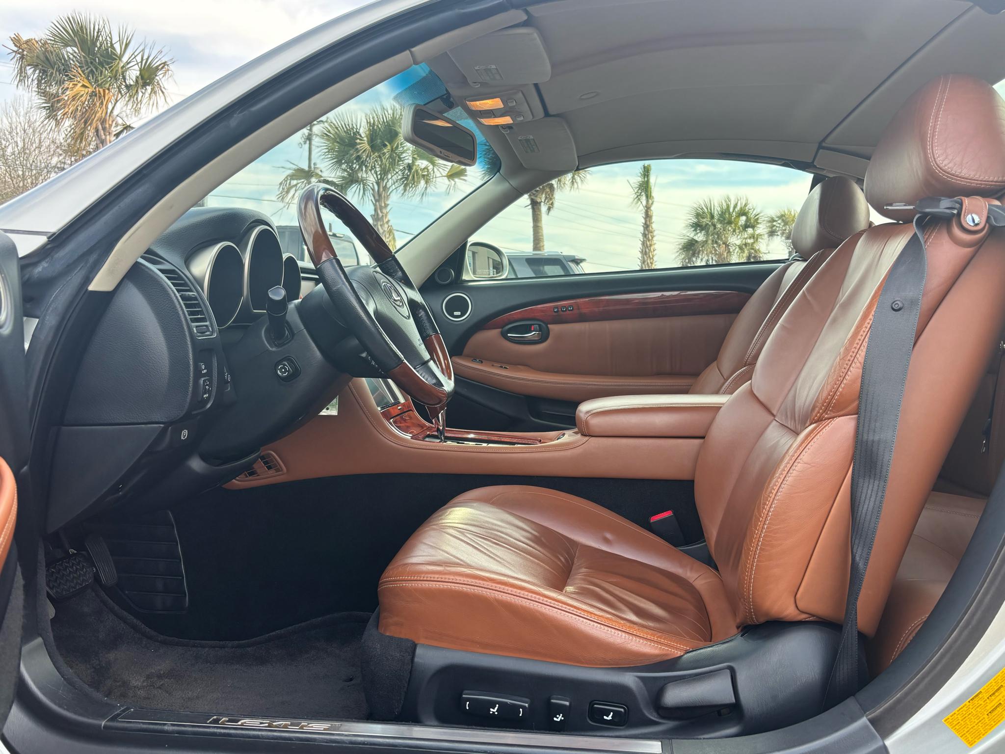 Lexus SC 430 2dr Convertible 2002