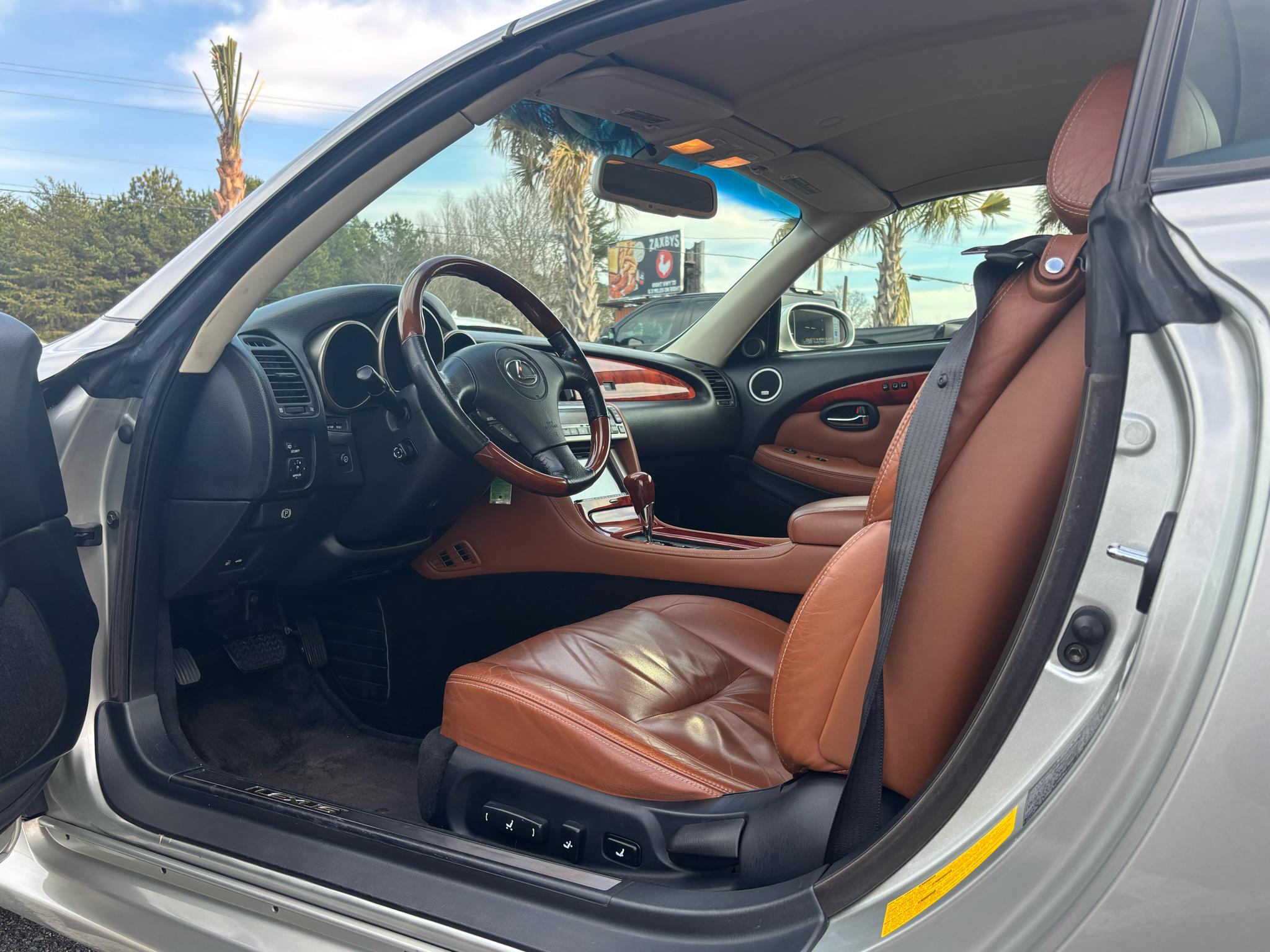 Lexus SC 430 2dr Convertible 2002