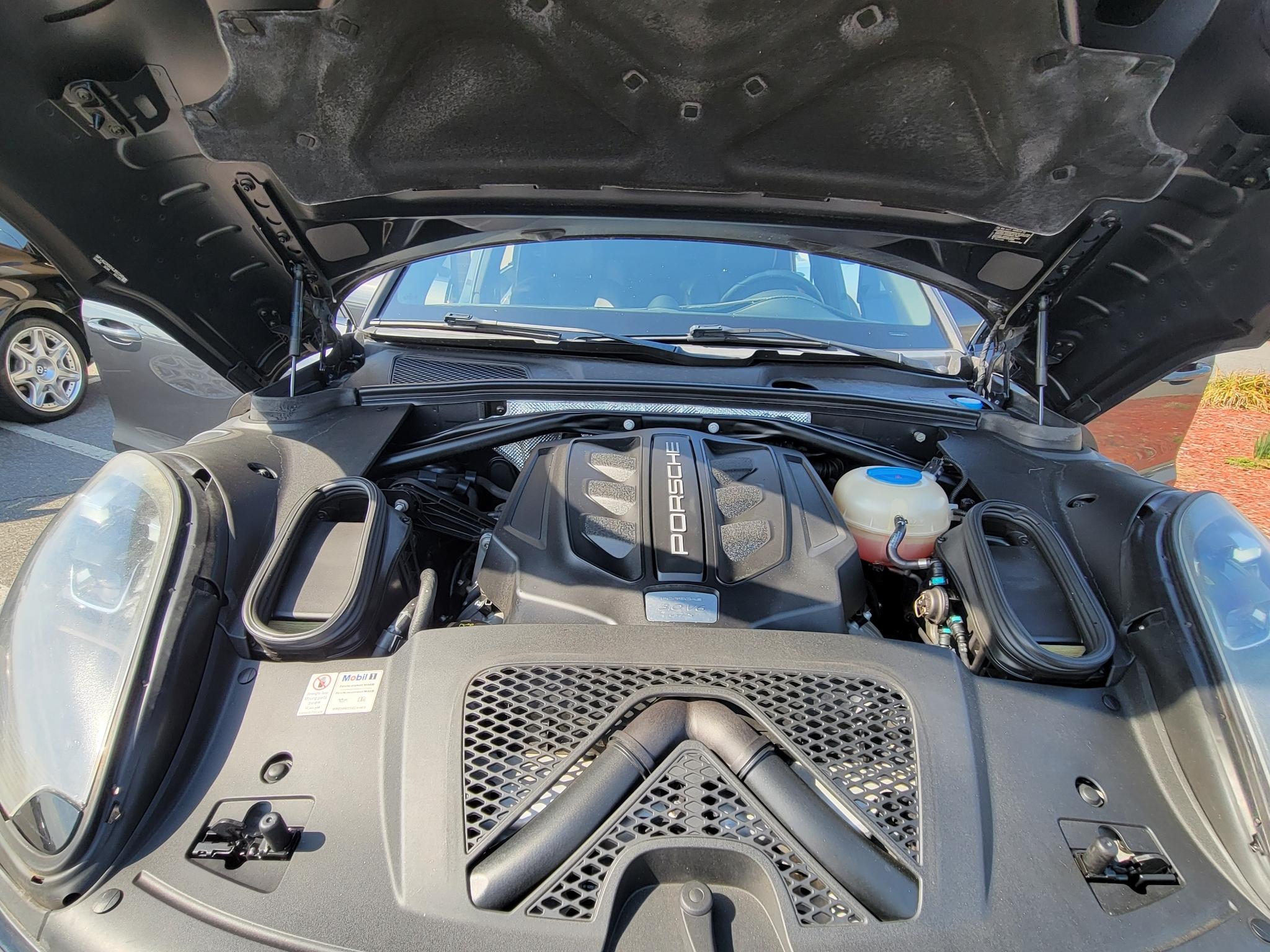 Porsche Macan GTS AWD 2017