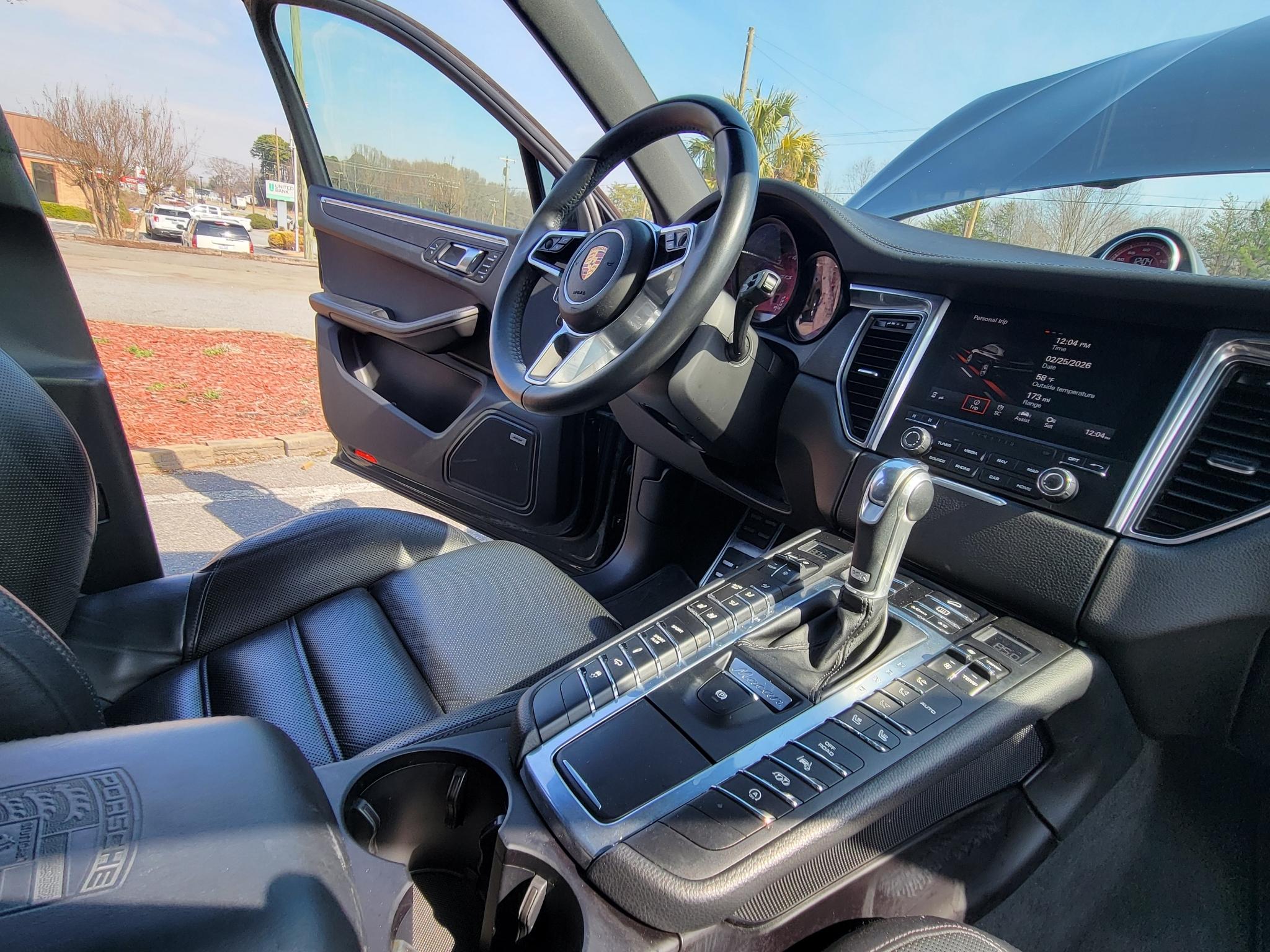 Porsche Macan GTS AWD 2017