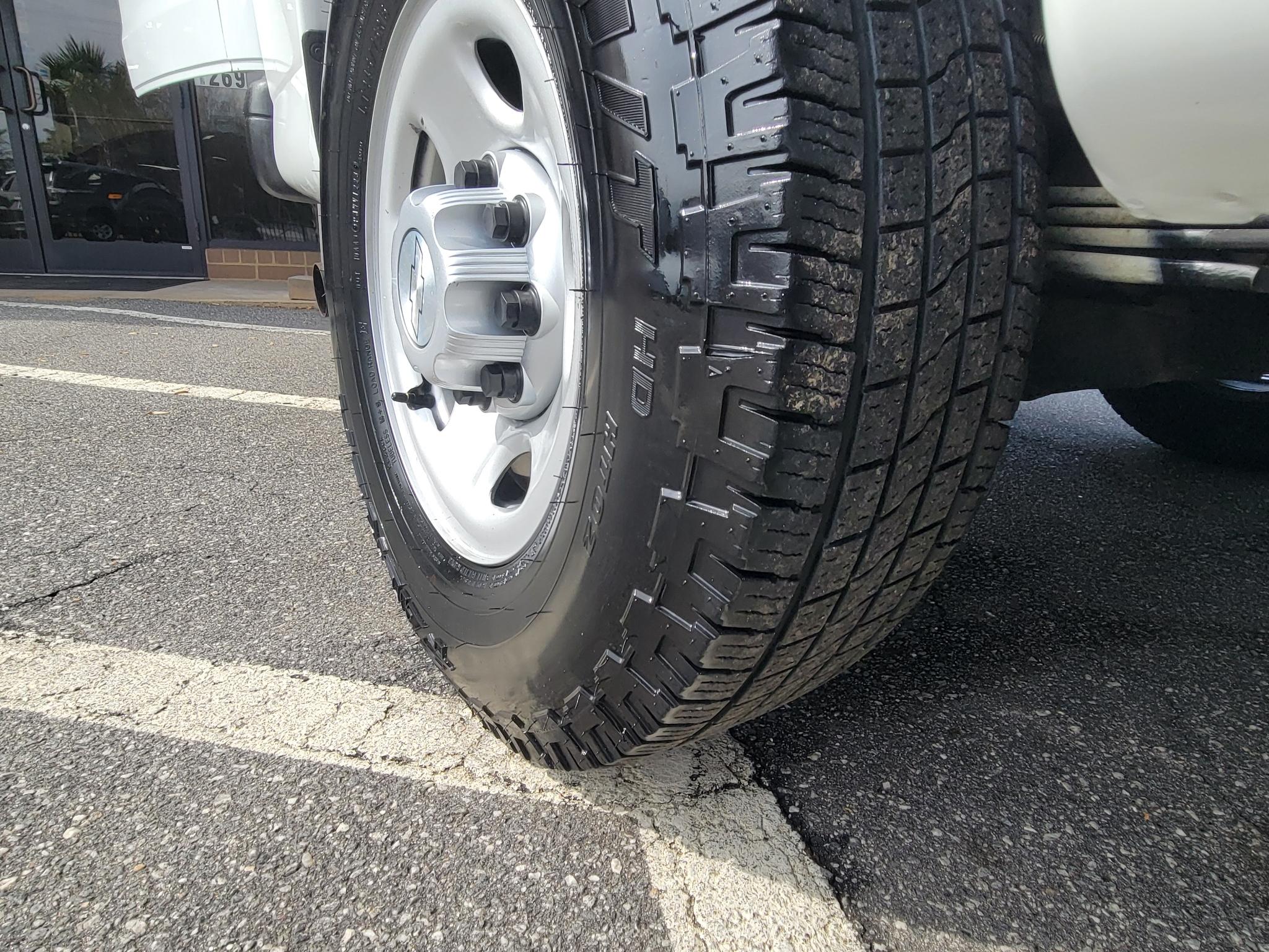 Chevrolet Express Cargo Van RWD 2500 135" 2017