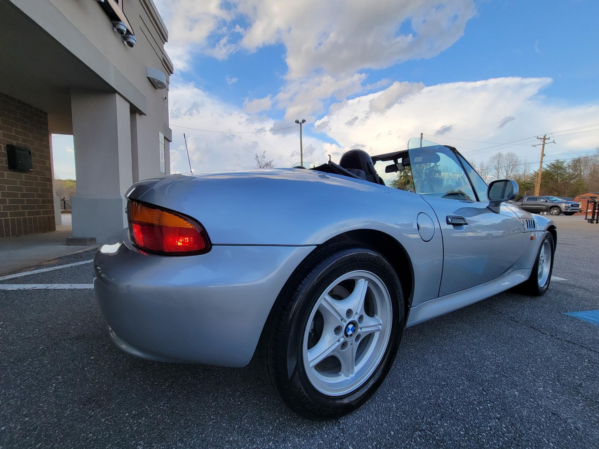 BMW 3 Series Z3 2dr Roadster 1.9L 1997