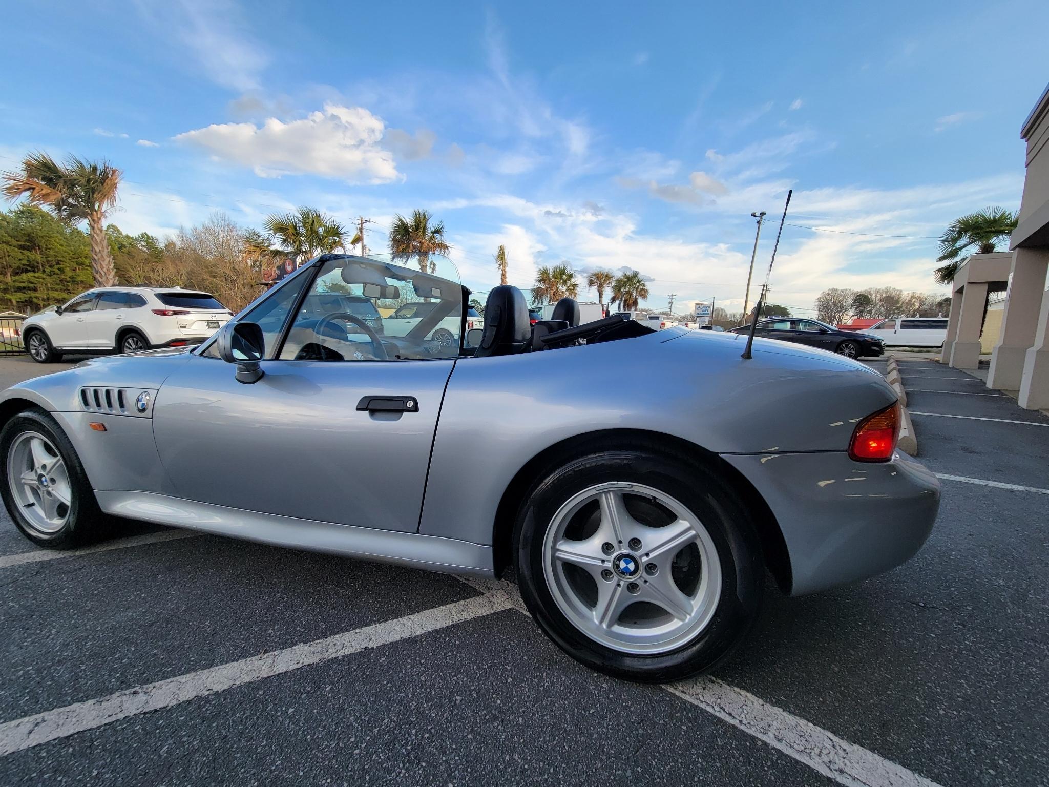 BMW 3 Series Z3 2dr Roadster 1.9L 1997