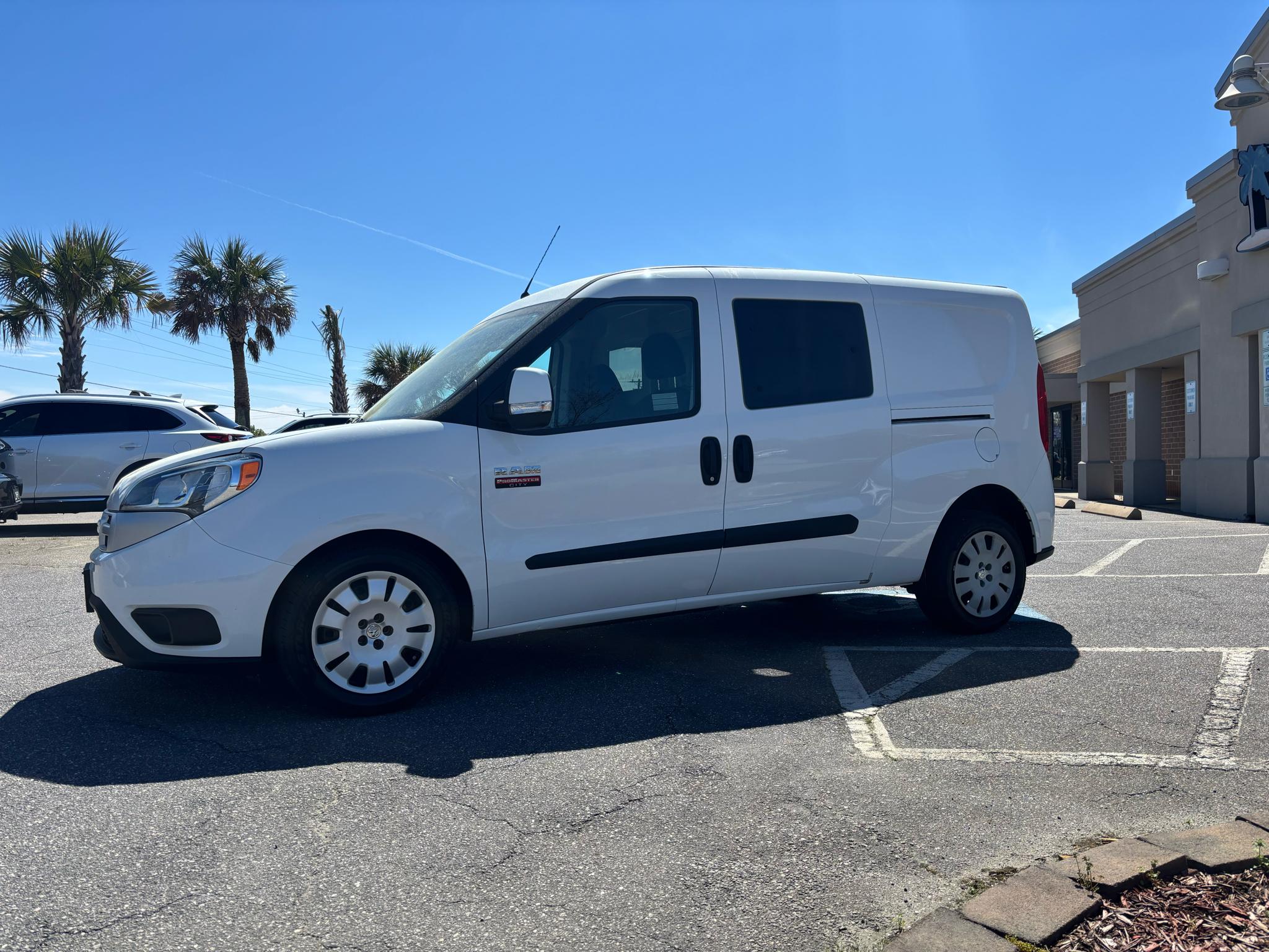 RAM ProMaster City Cargo Van 122" WB Tradesman SLT 2015
