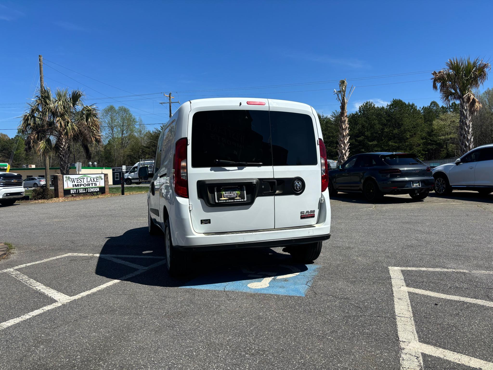 RAM ProMaster City Cargo Van 122" WB Tradesman SLT 2015