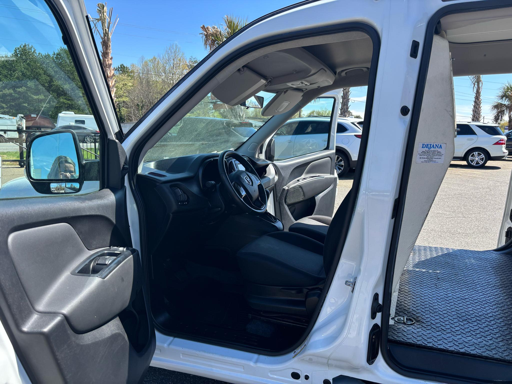 RAM ProMaster City Cargo Van 122" WB Tradesman SLT 2015