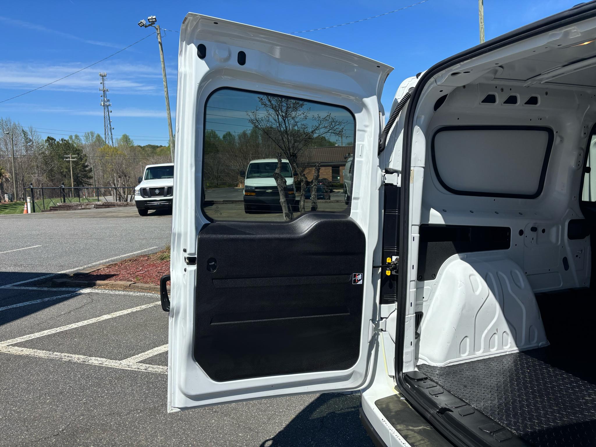 RAM ProMaster City Cargo Van 122" WB Tradesman SLT 2015