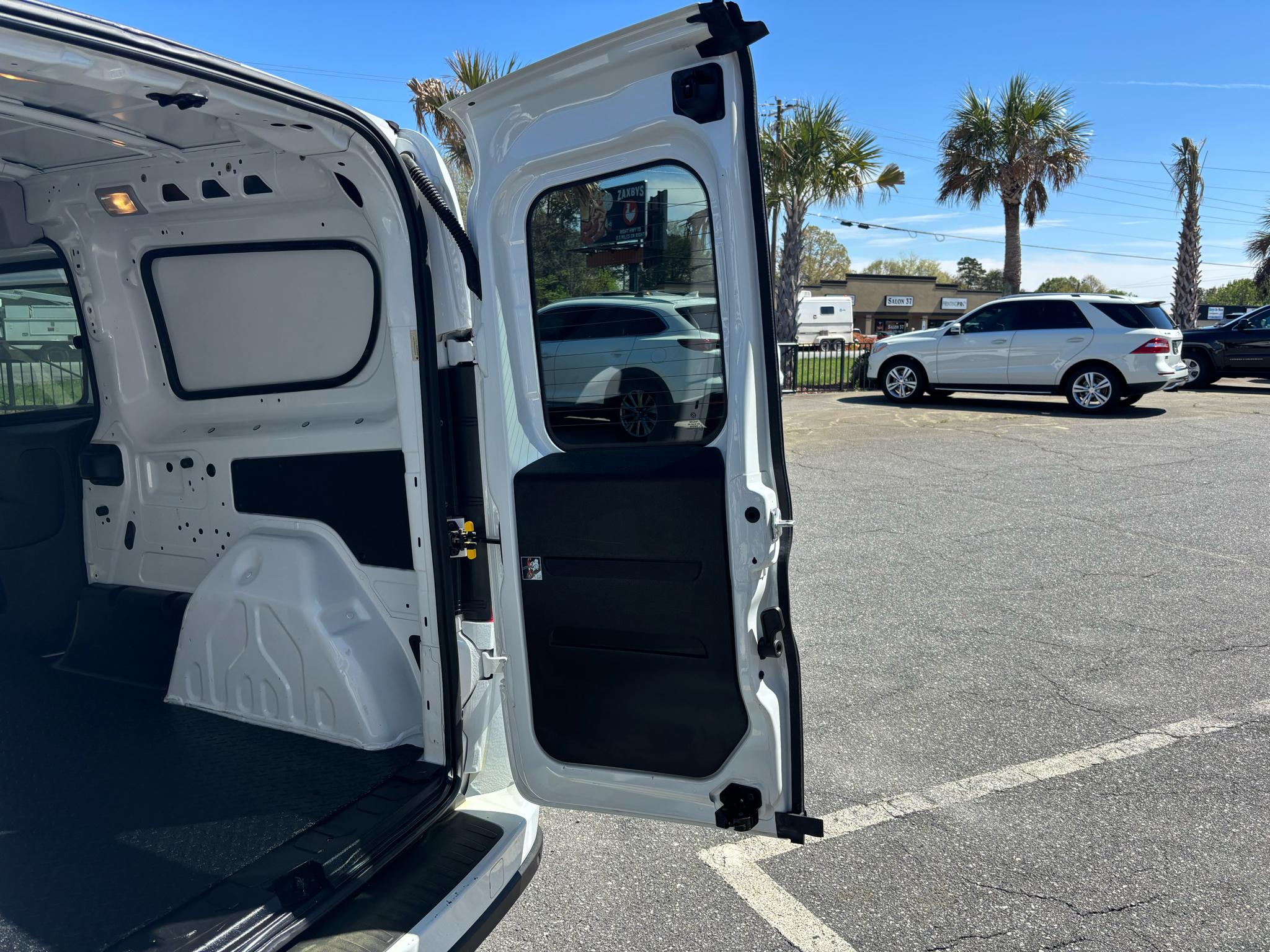 RAM ProMaster City Cargo Van 122" WB Tradesman SLT 2015