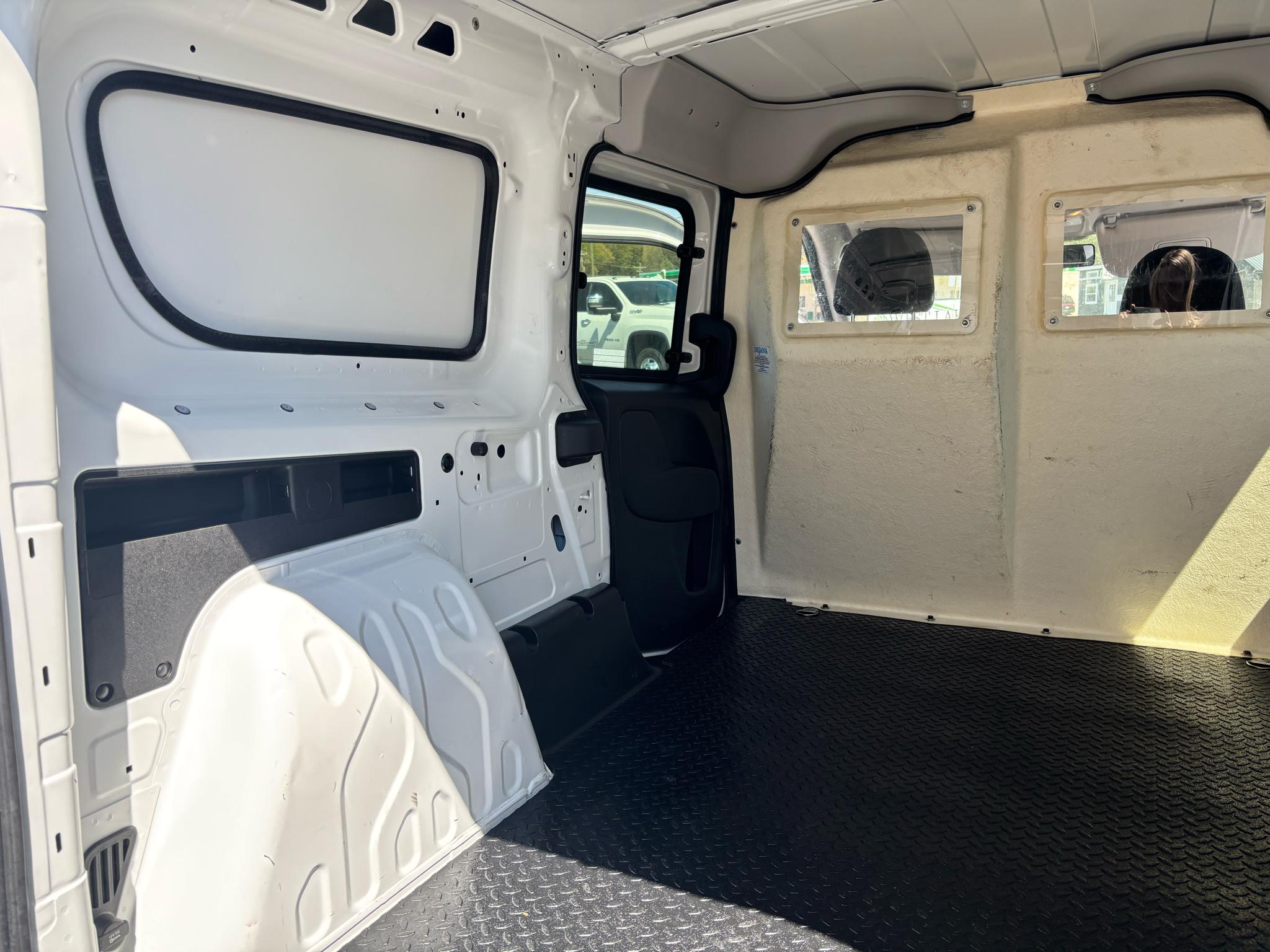 RAM ProMaster City Cargo Van 122" WB Tradesman SLT 2015