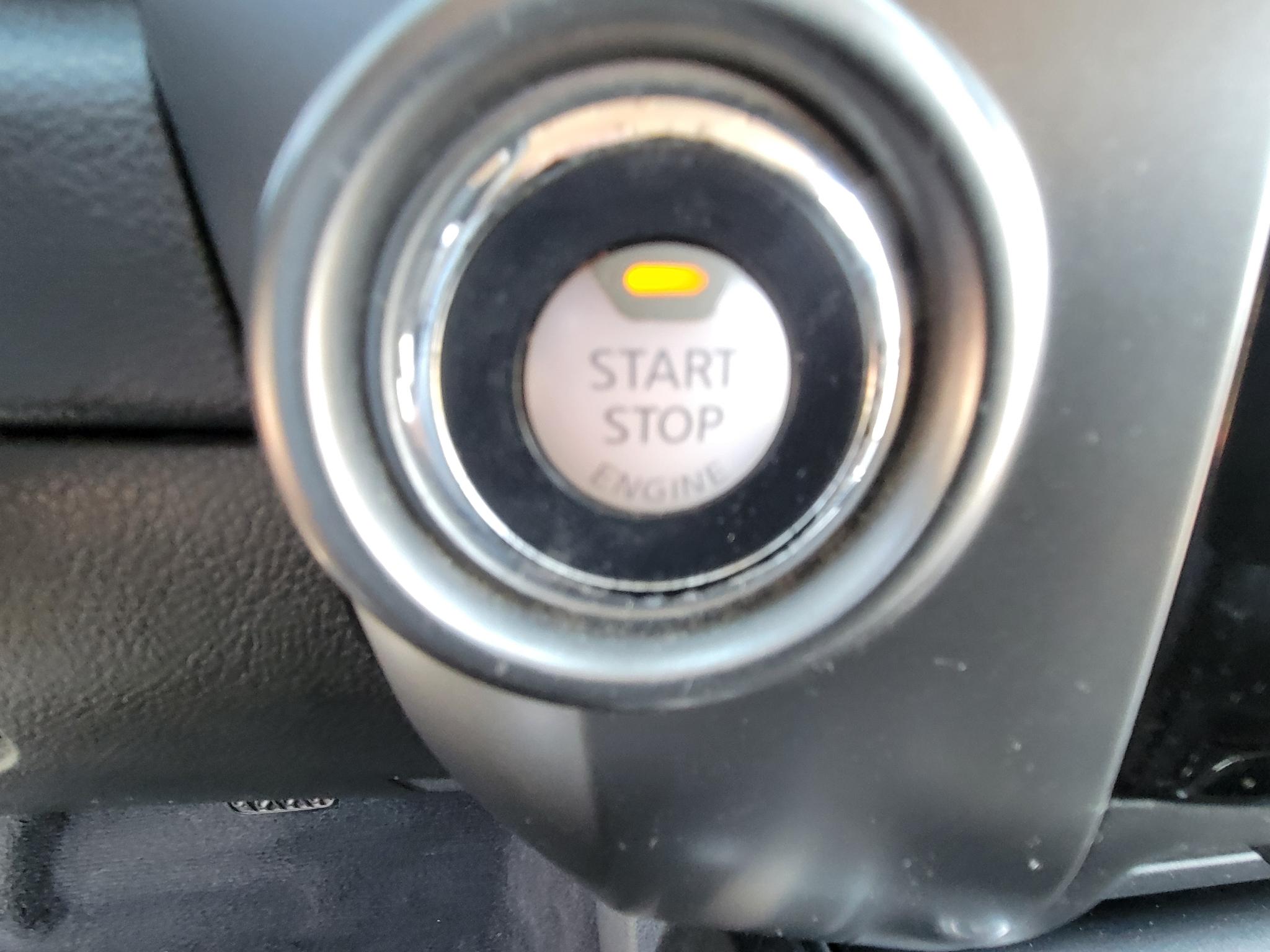 Nissan Titan 4x2 Crew Cab Platinum Reserve 2017