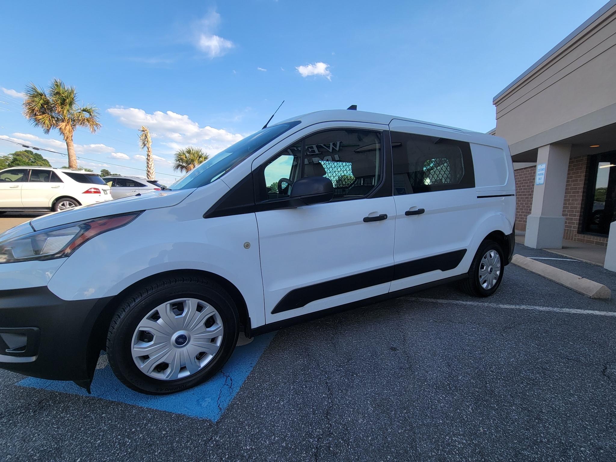 Ford Transit Connect Van XL LWB w/Rear Symmetrical Doors 2021