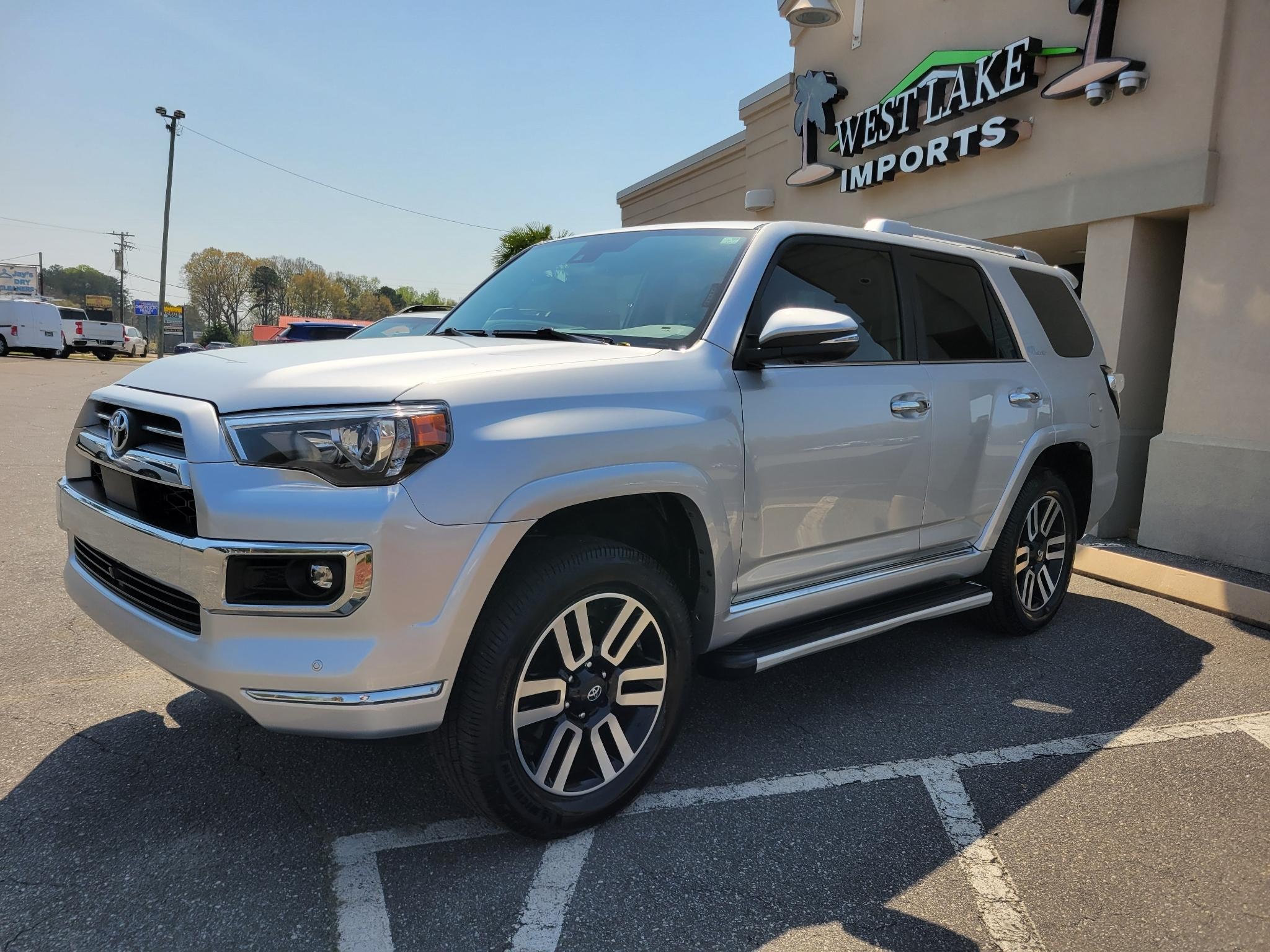 Toyota 4Runner Limited 4WD (Natl) 2022