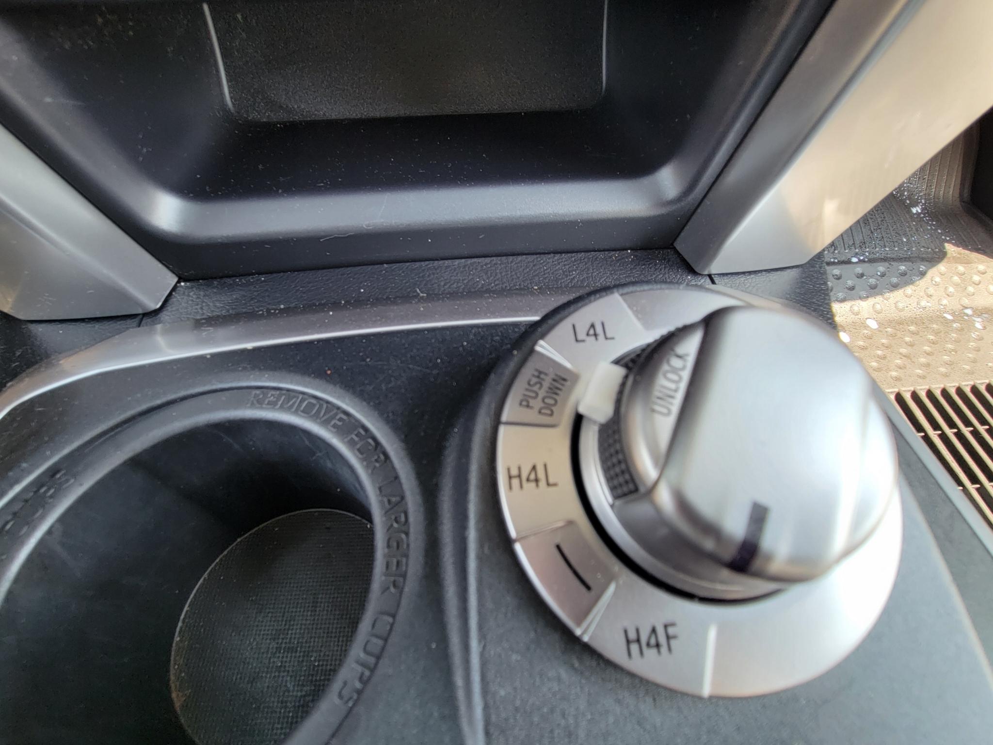 Toyota 4Runner Limited 4WD (Natl) 2022