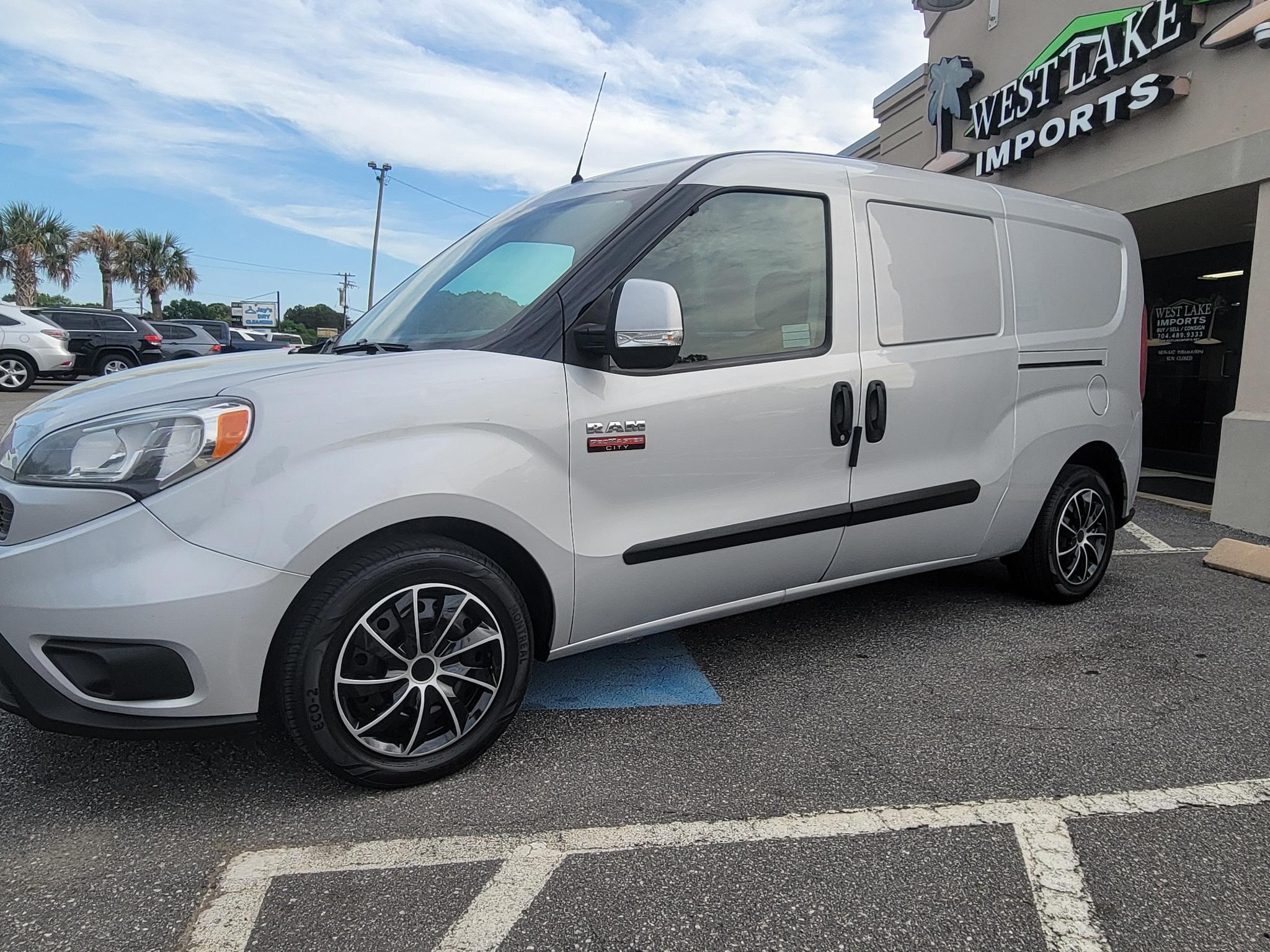RAM ProMaster City Cargo Van Tradesman SLT Van 2020