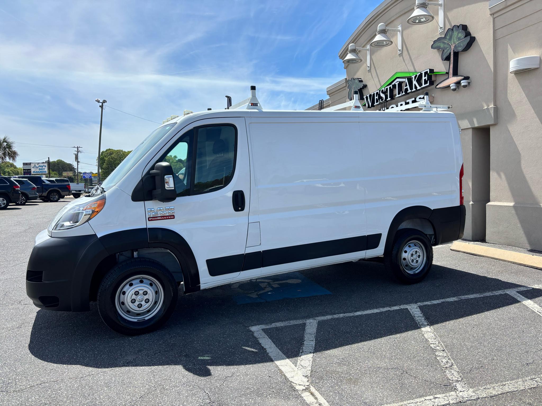 RAM ProMaster Cargo Van 1500 Low Roof 136" WB 2021