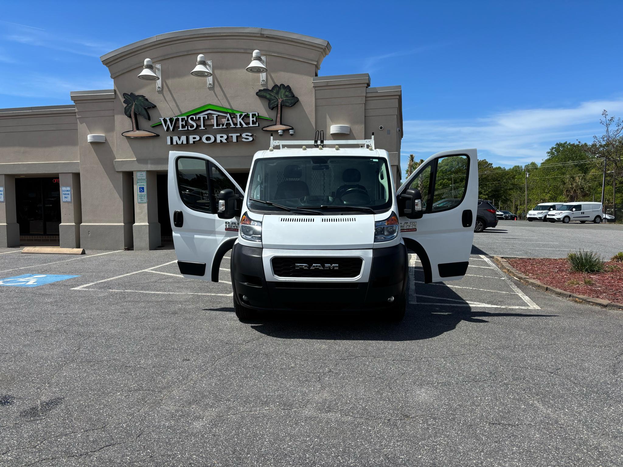 RAM ProMaster Cargo Van 1500 Low Roof 136" WB 2021