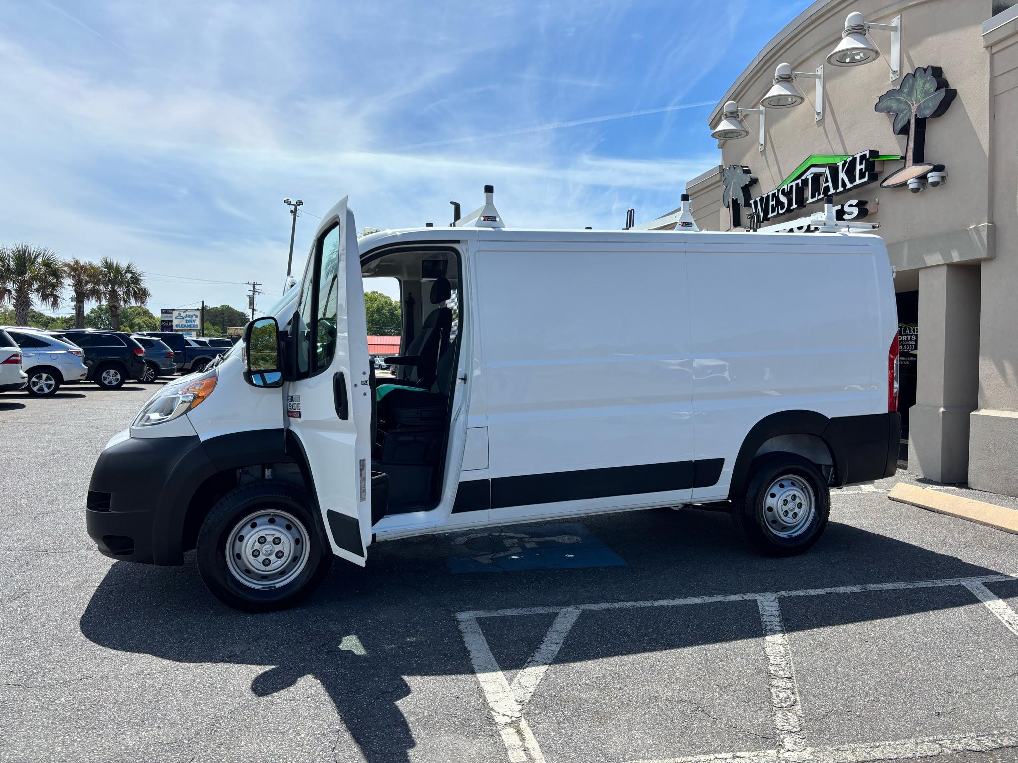 RAM ProMaster Cargo Van 1500 Low Roof 136" WB 2021