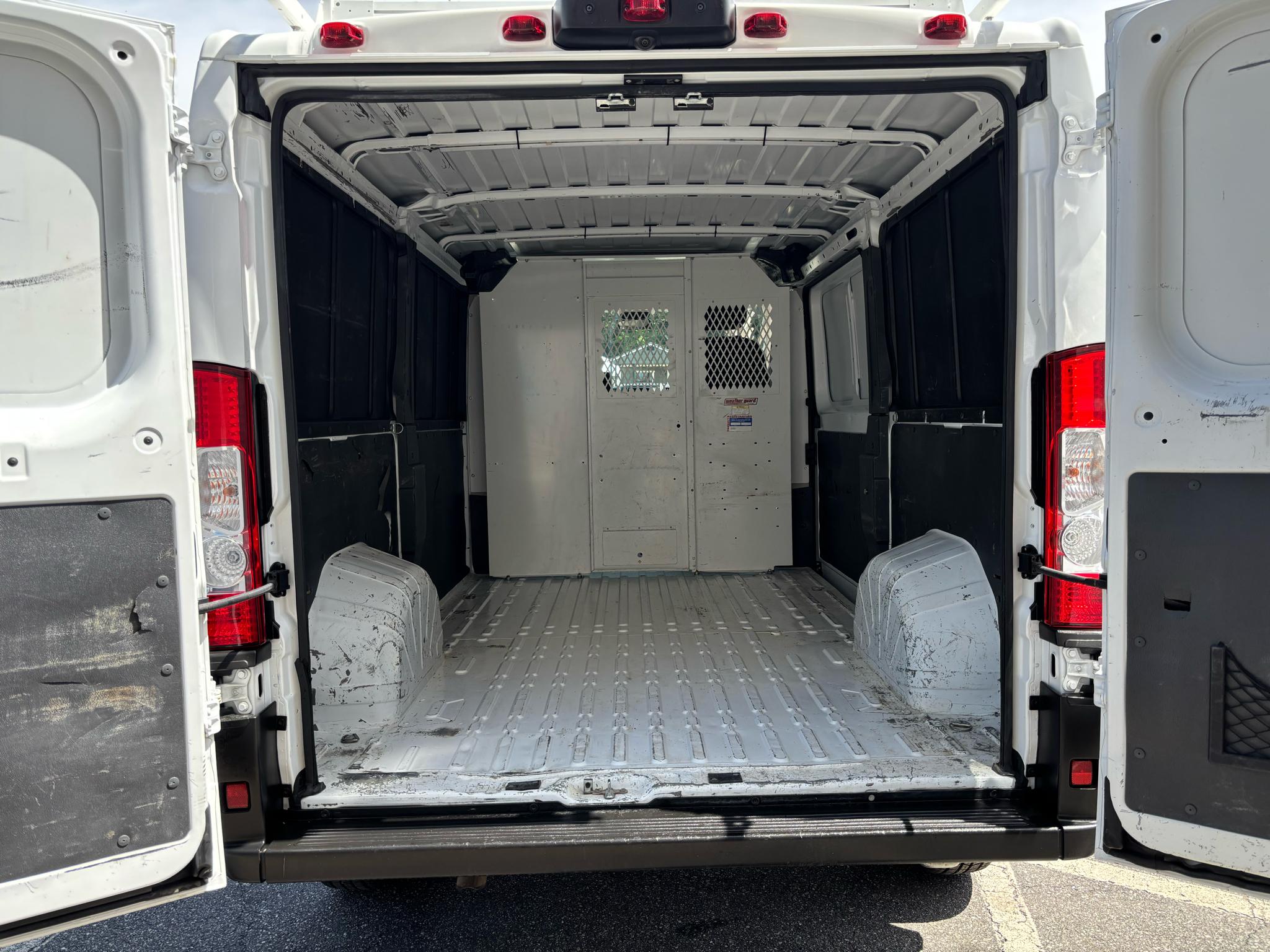 RAM ProMaster Cargo Van 1500 Low Roof 136" WB 2021