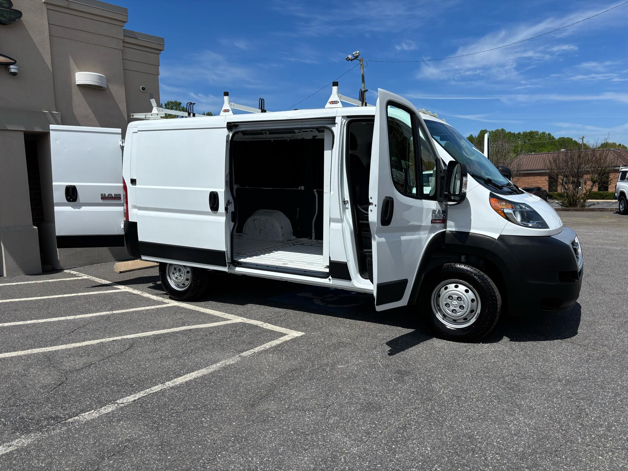 RAM ProMaster Cargo Van 1500 Low Roof 136" WB 2021