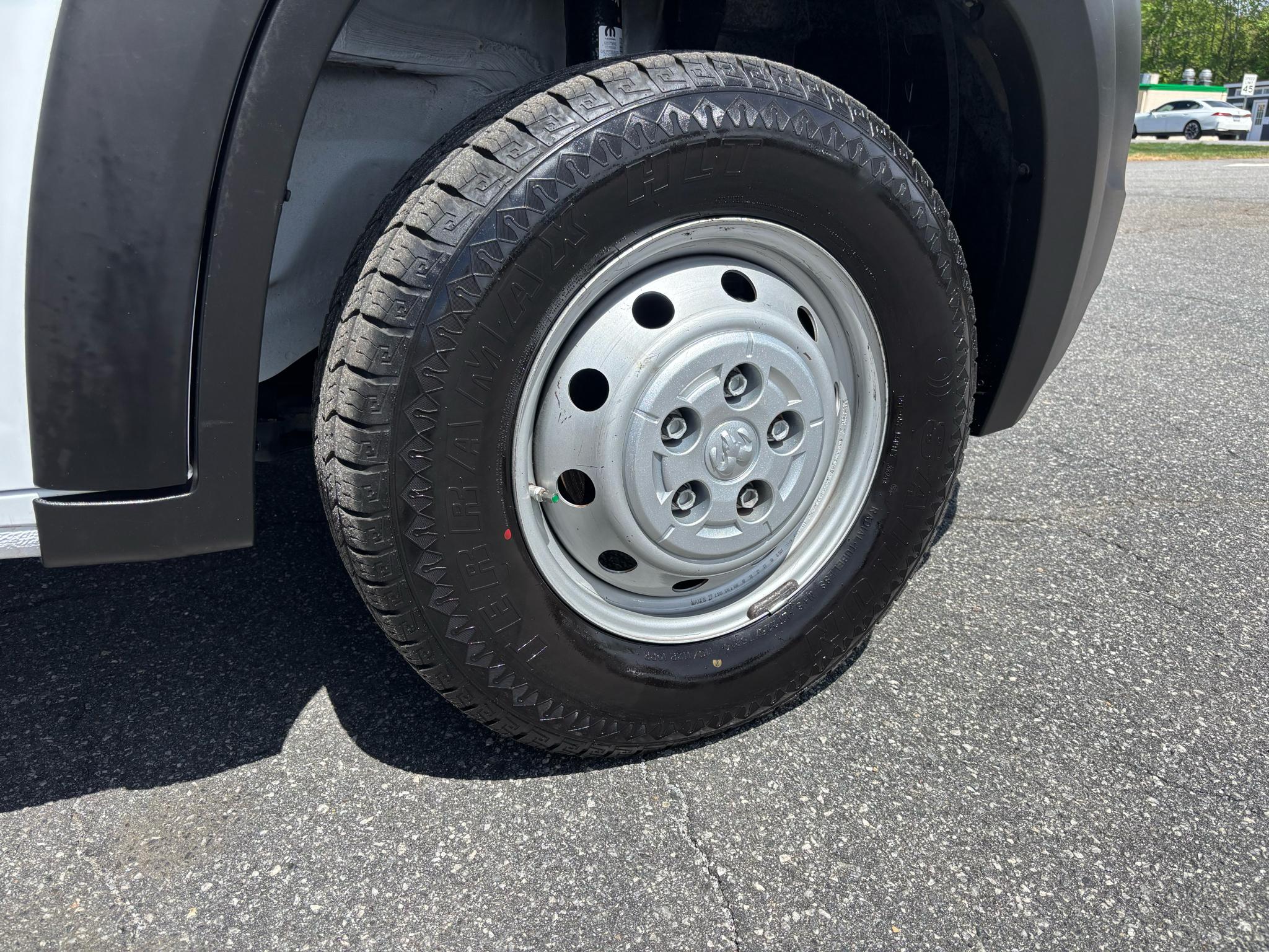 RAM ProMaster Cargo Van 1500 Low Roof 136" WB 2021