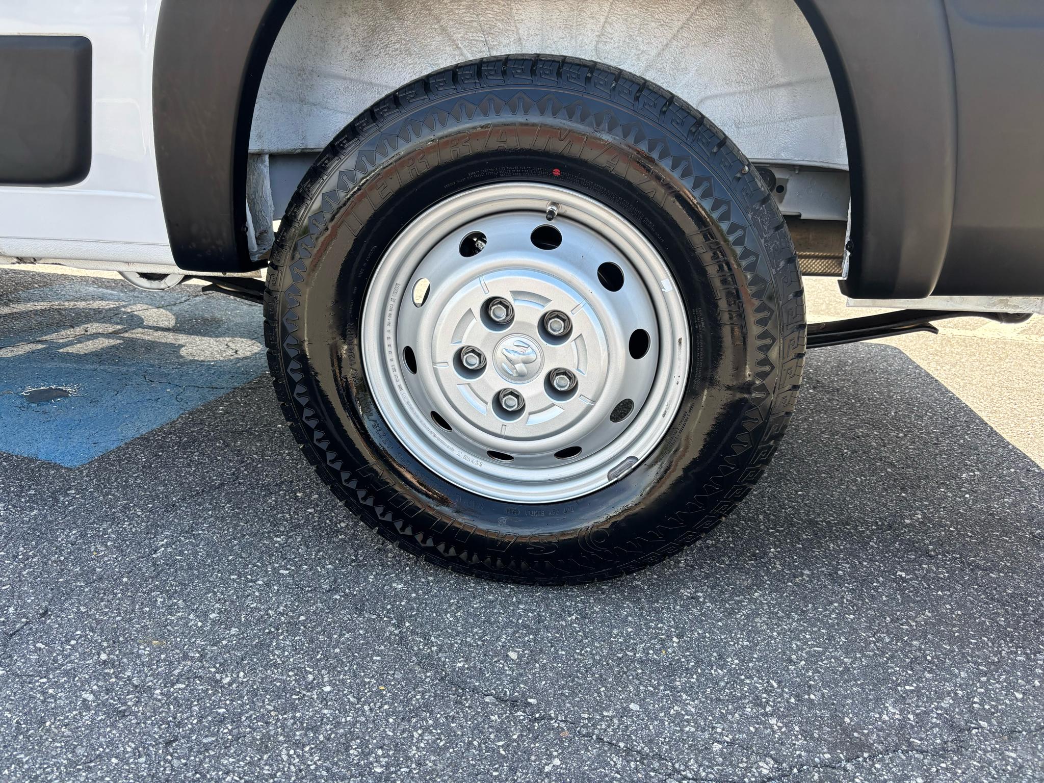 RAM ProMaster Cargo Van 1500 Low Roof 136" WB 2021