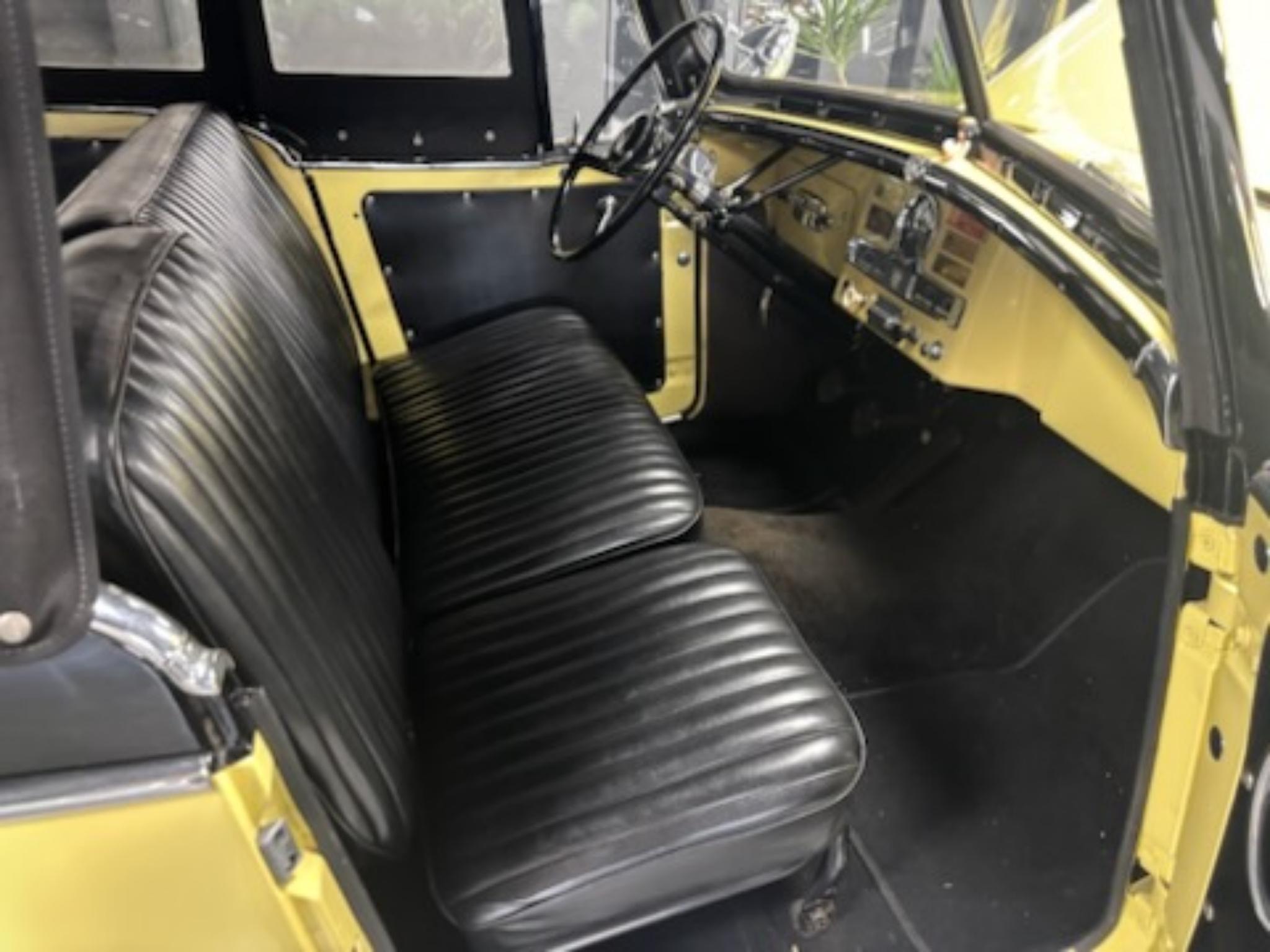 Willys Jeepster  1950