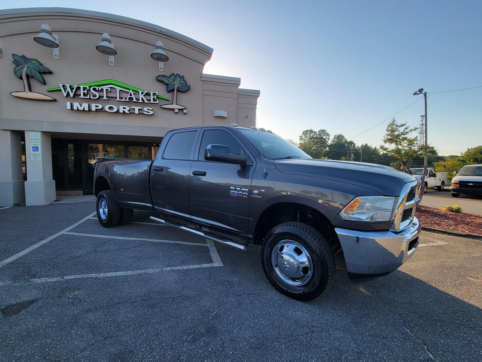 RAM 3500 4WD Crew Cab 169" Tradesman 2015