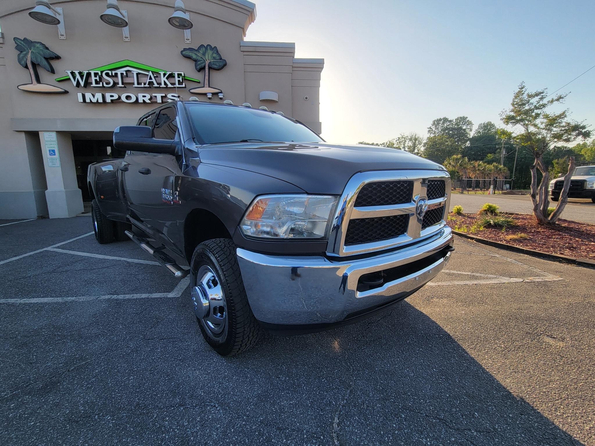 RAM 3500 4WD Crew Cab 169" Tradesman 2015