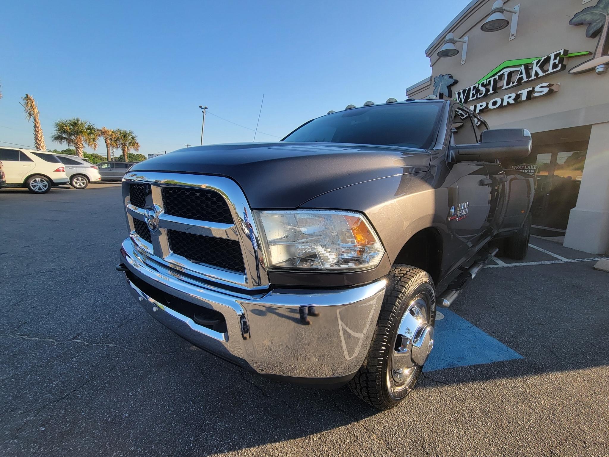 RAM 3500 4WD Crew Cab 169" Tradesman 2015