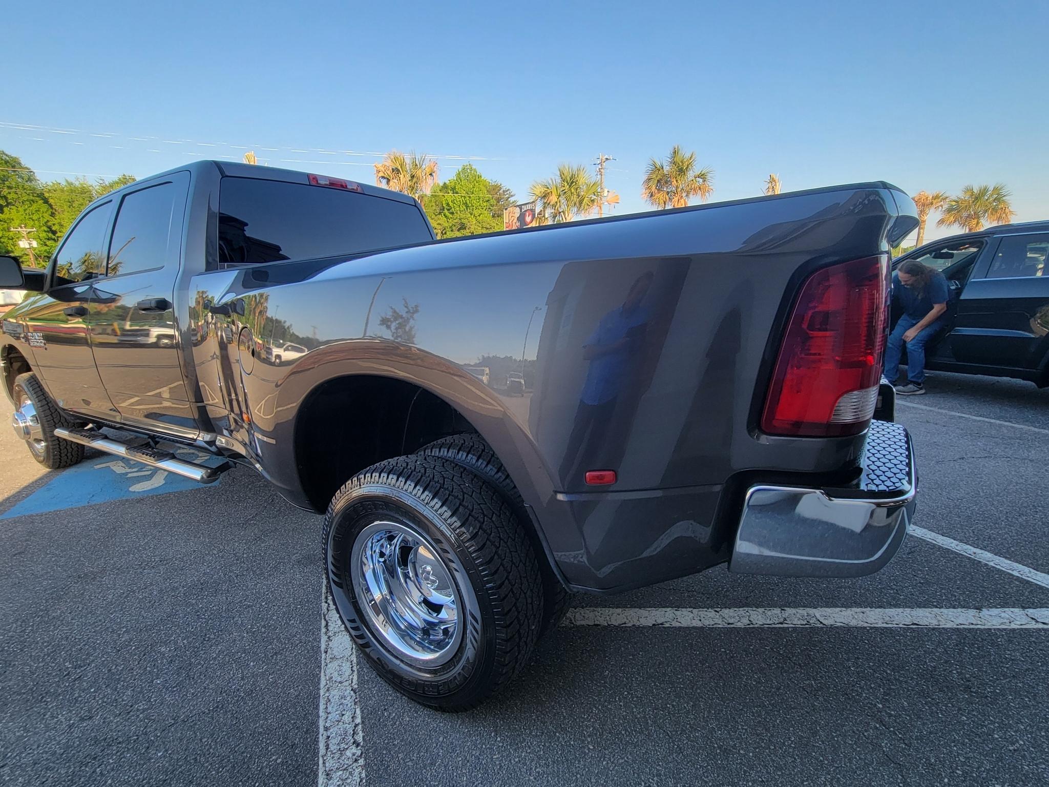 RAM 3500 4WD Crew Cab 169" Tradesman 2015