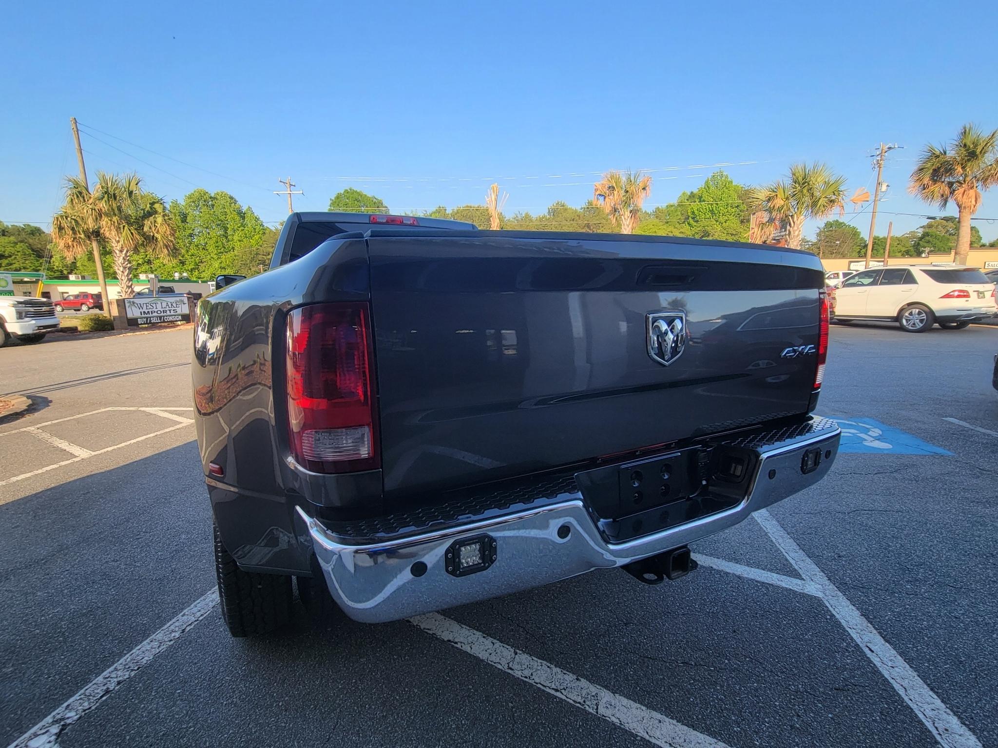 RAM 3500 4WD Crew Cab 169" Tradesman 2015