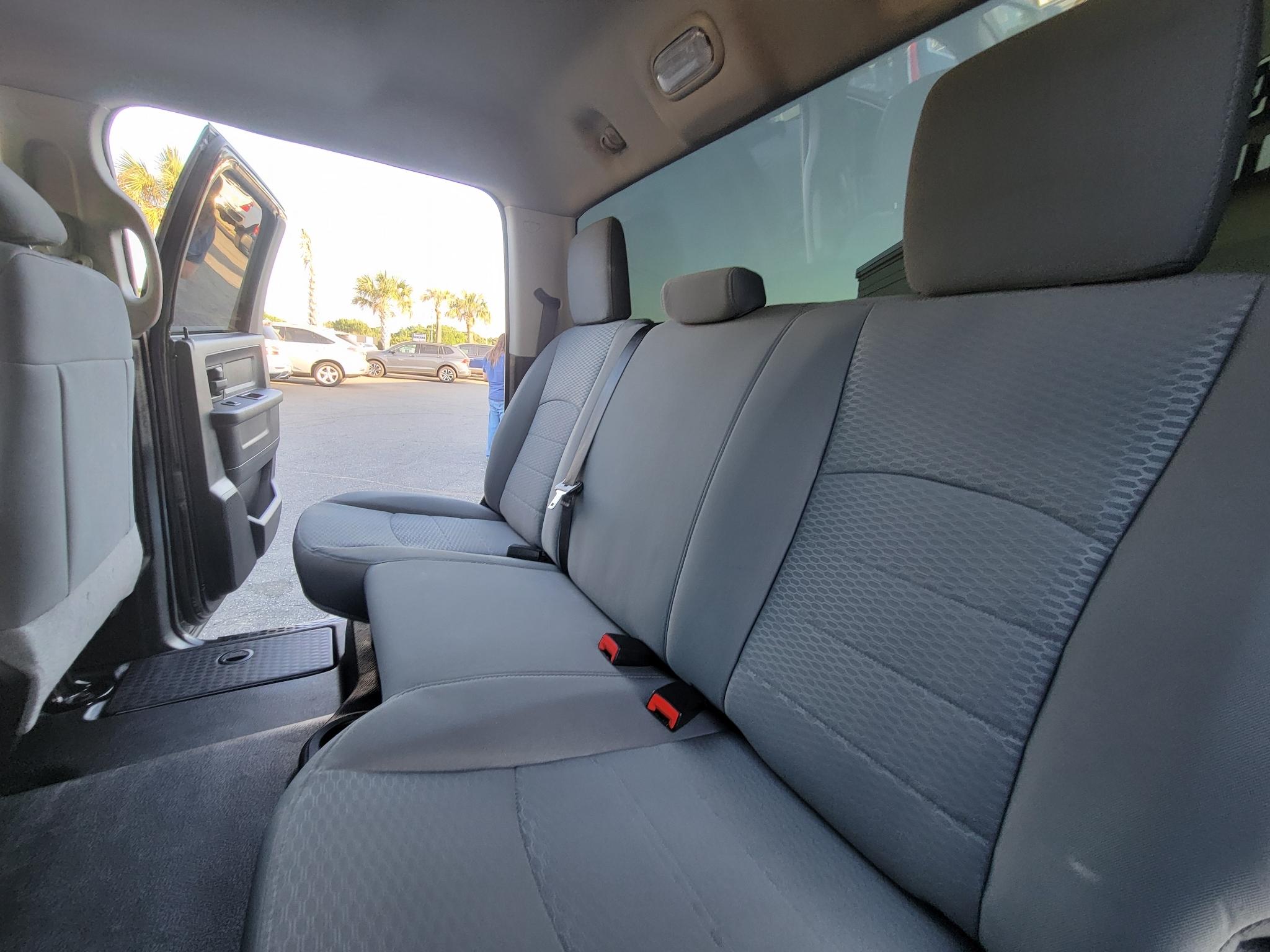 RAM 3500 4WD Crew Cab 169" Tradesman 2015