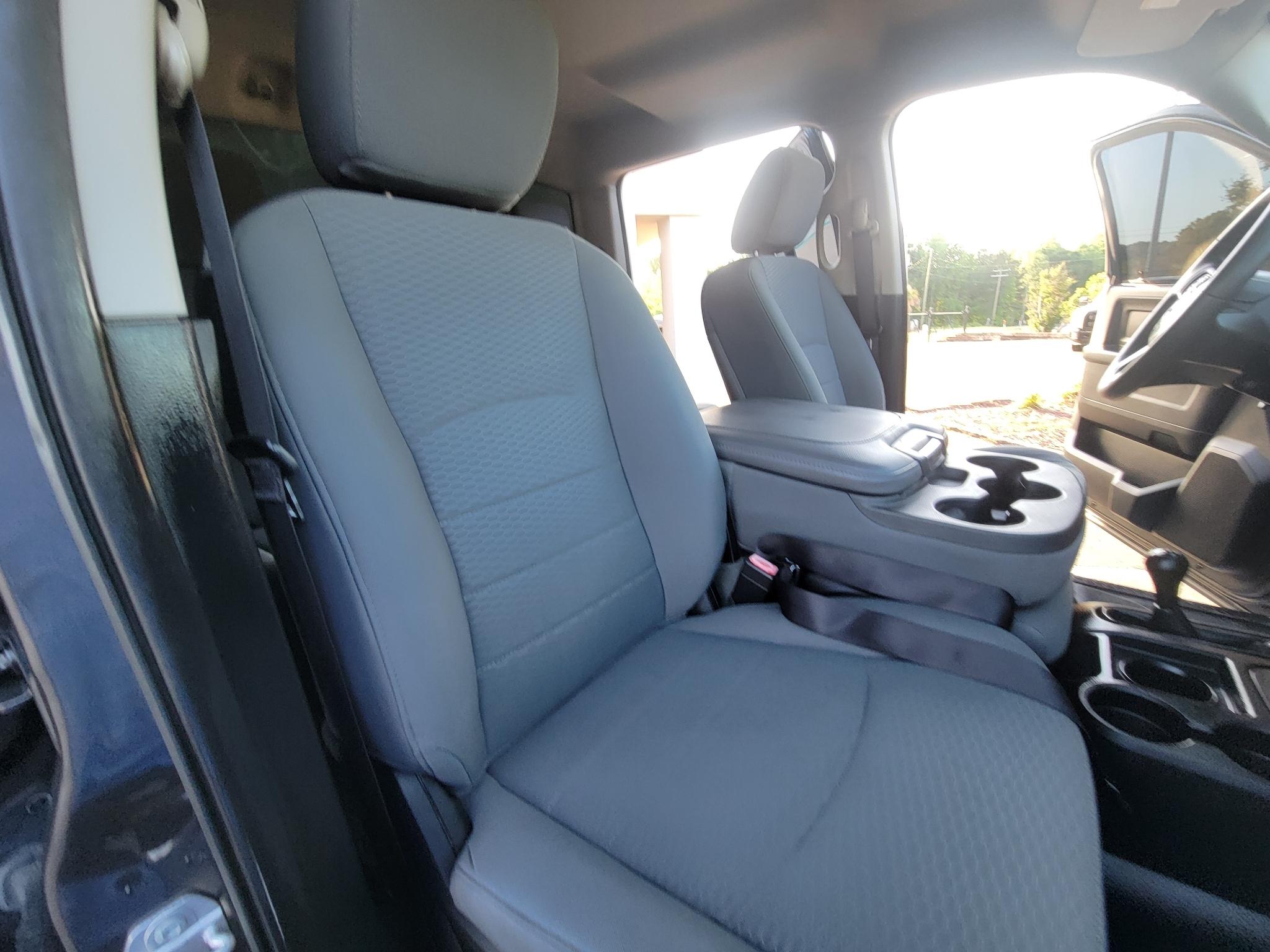 RAM 3500 4WD Crew Cab 169" Tradesman 2015