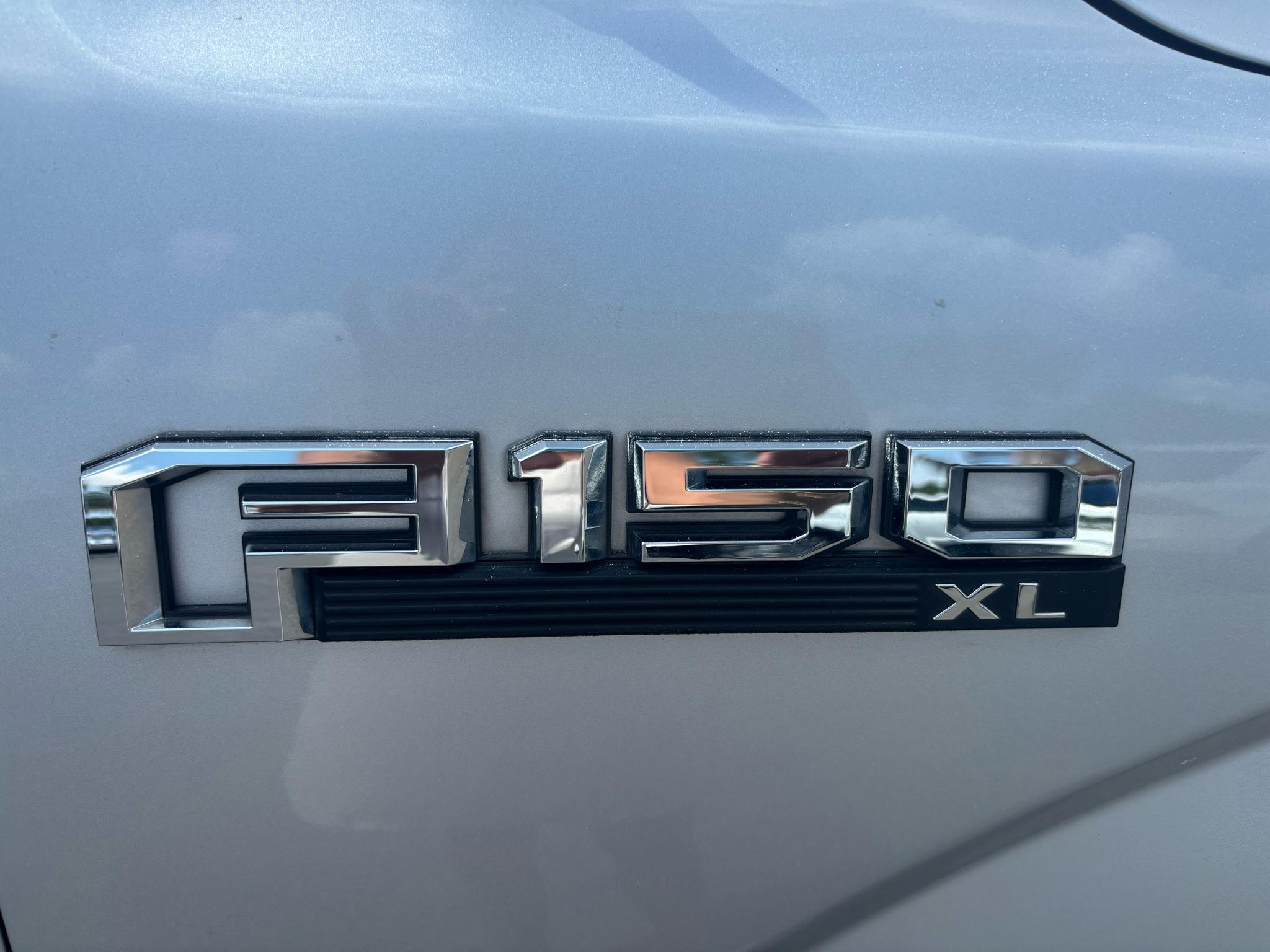 Ford F-150 2WD Reg Cab 141" XLT 2016