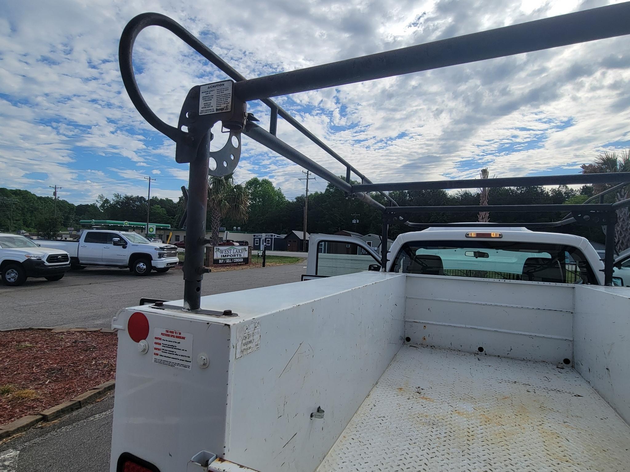 Ford Super Duty F-250 SRW 2WD Reg Cab 137" XLT 2014