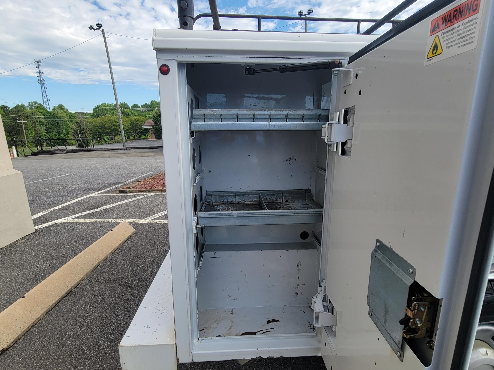 Ford Super Duty F-250 SRW 2WD Reg Cab 137" XLT 2014