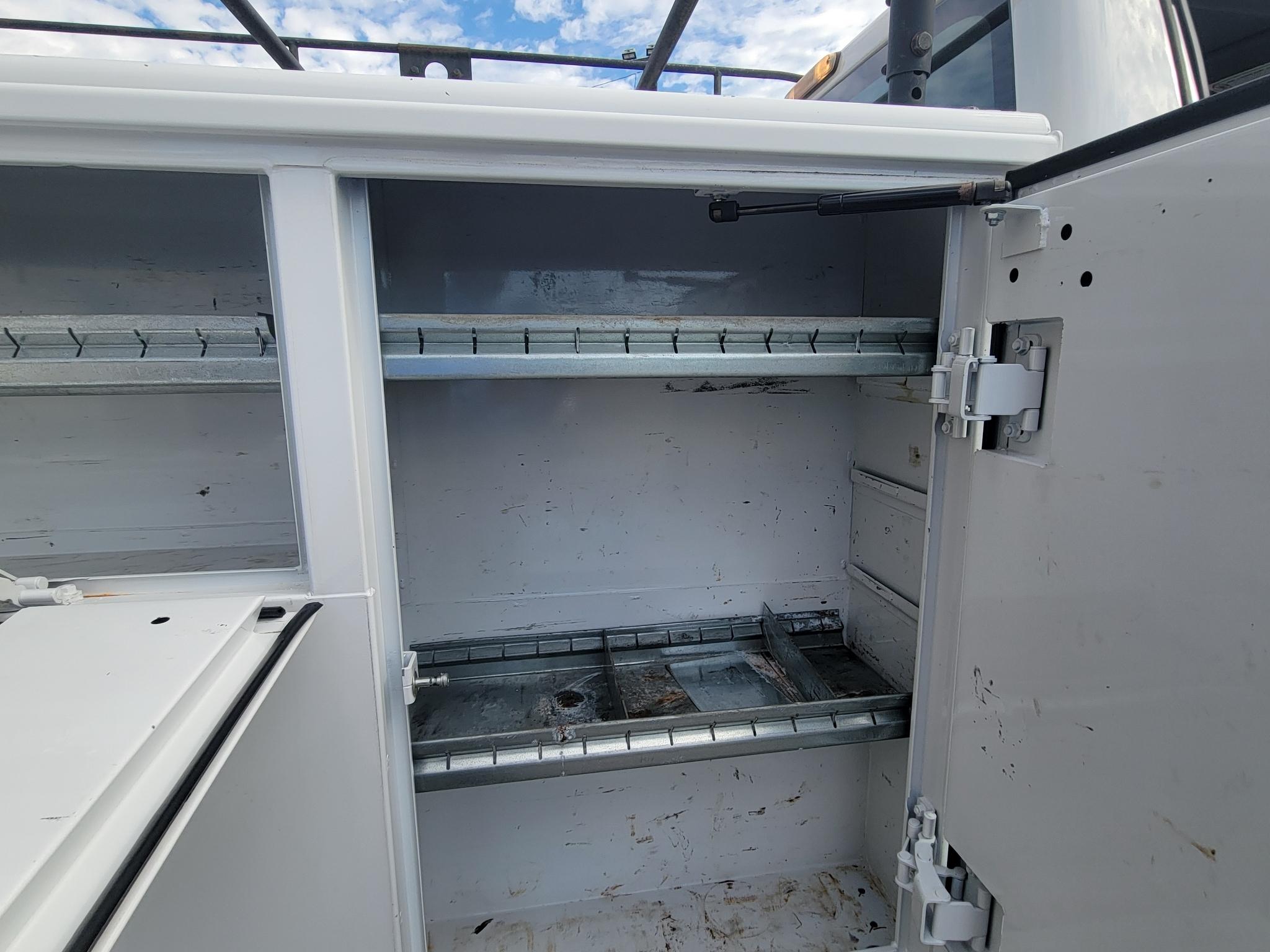 Ford Super Duty F-250 SRW 2WD Reg Cab 137" XLT 2014