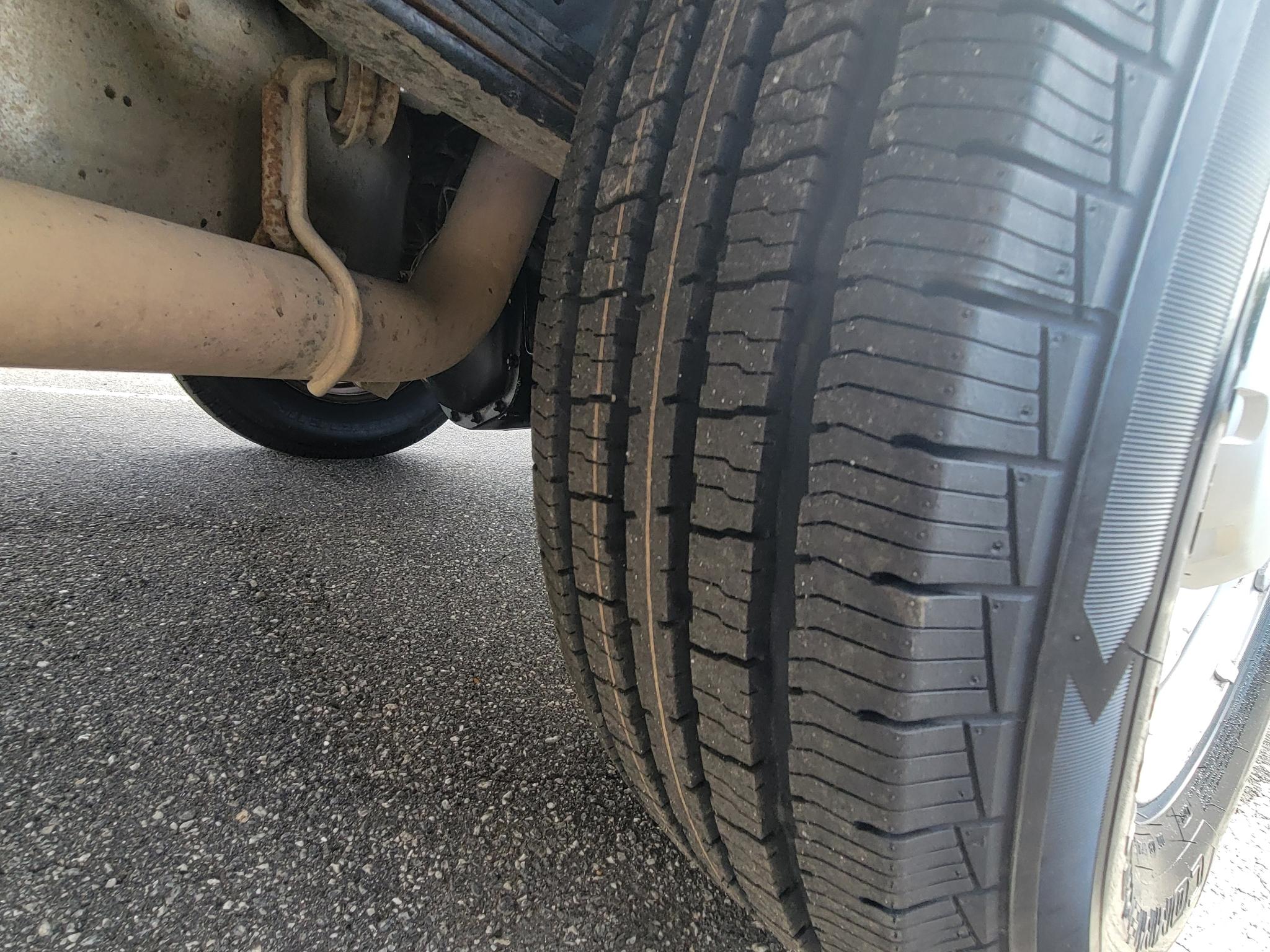 Ford Super Duty F-250 SRW 2WD Reg Cab 137" XLT 2014