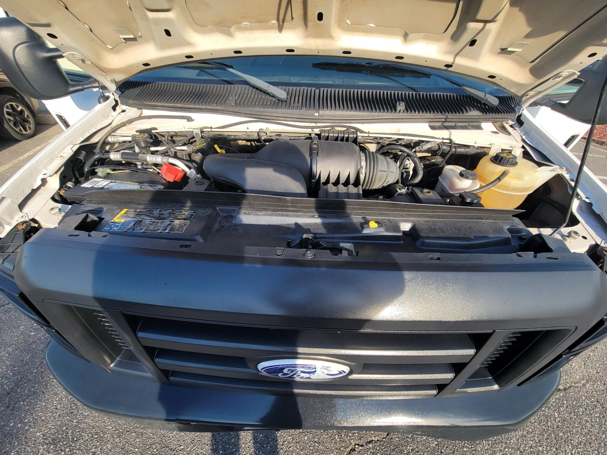 Ford Econoline Cargo Van E-150 Recreational 2014