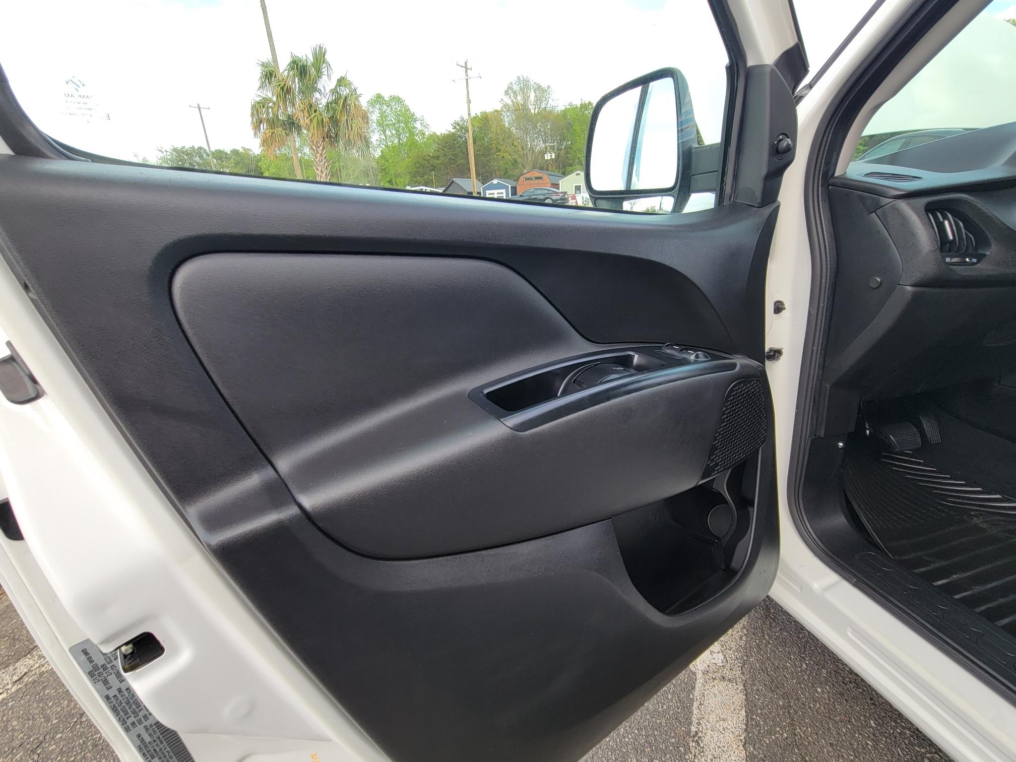 RAM ProMaster City Cargo Van Tradesman SLT Van 2018