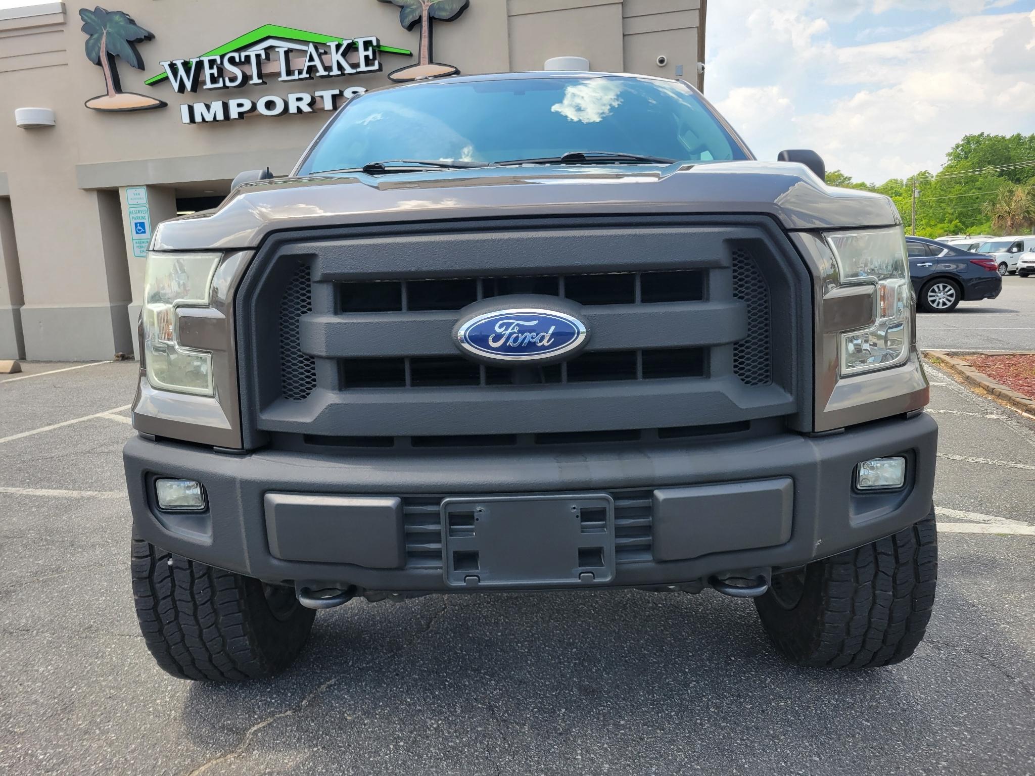 Ford F-150 4WD SuperCrew 145" XL 2016