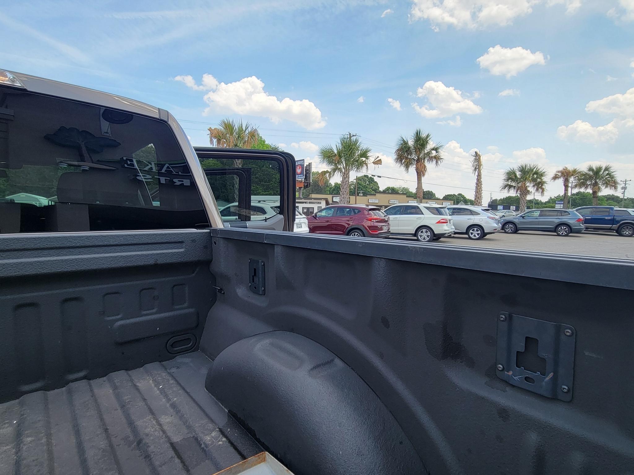 Ford F-150 4WD SuperCrew 145" XL 2016