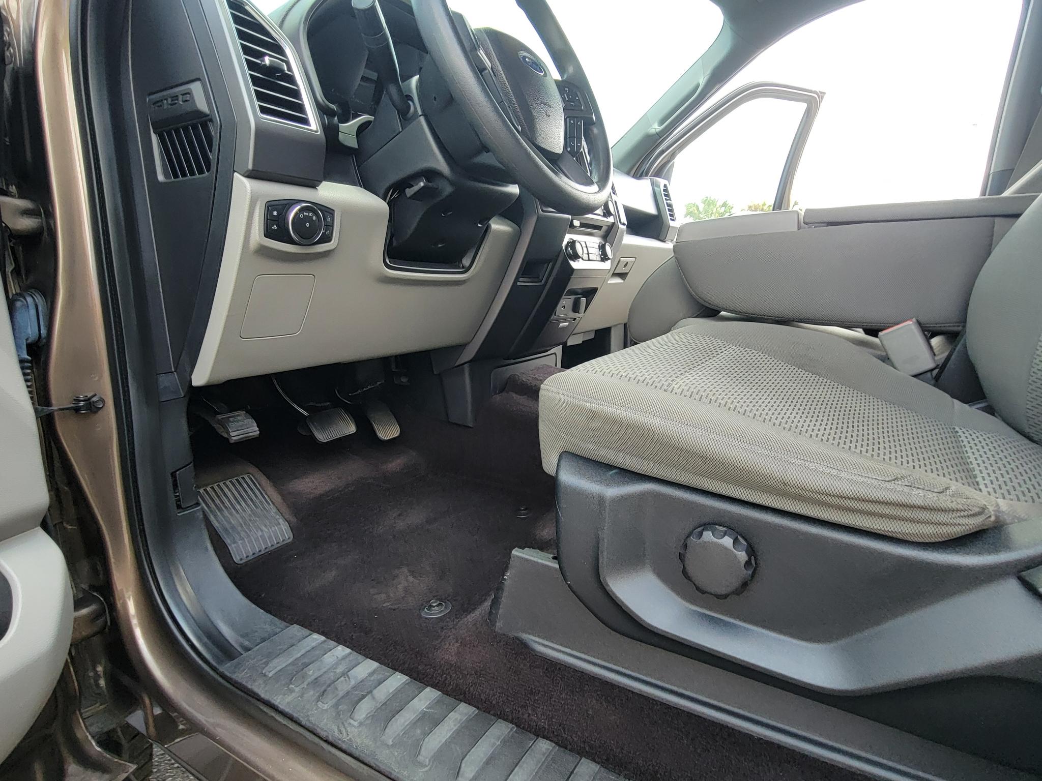 Ford F-150 4WD SuperCrew 145" XL 2016