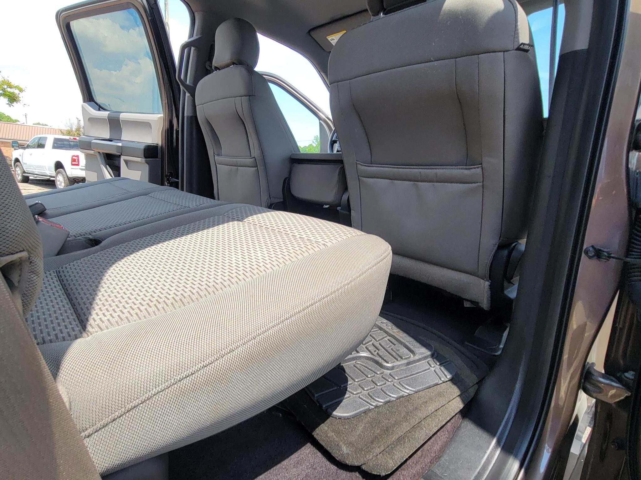 Ford F-150 4WD SuperCrew 145" XL 2016