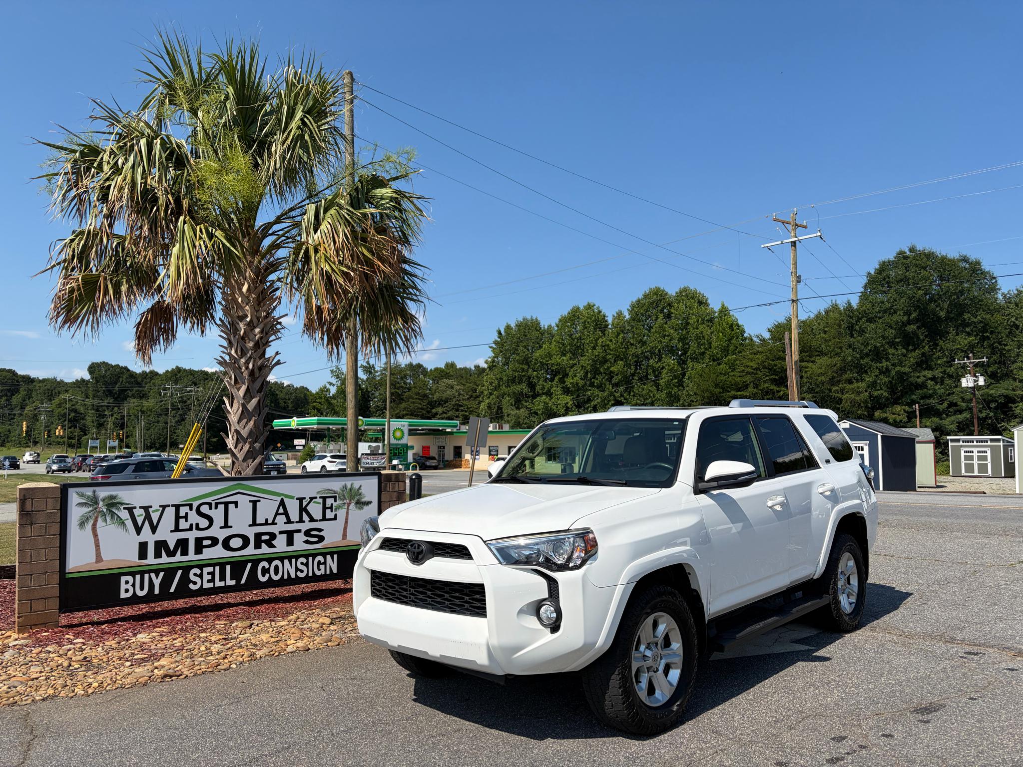 2017 Toyota 4Runner SR5 Premium 2WD (Natl)